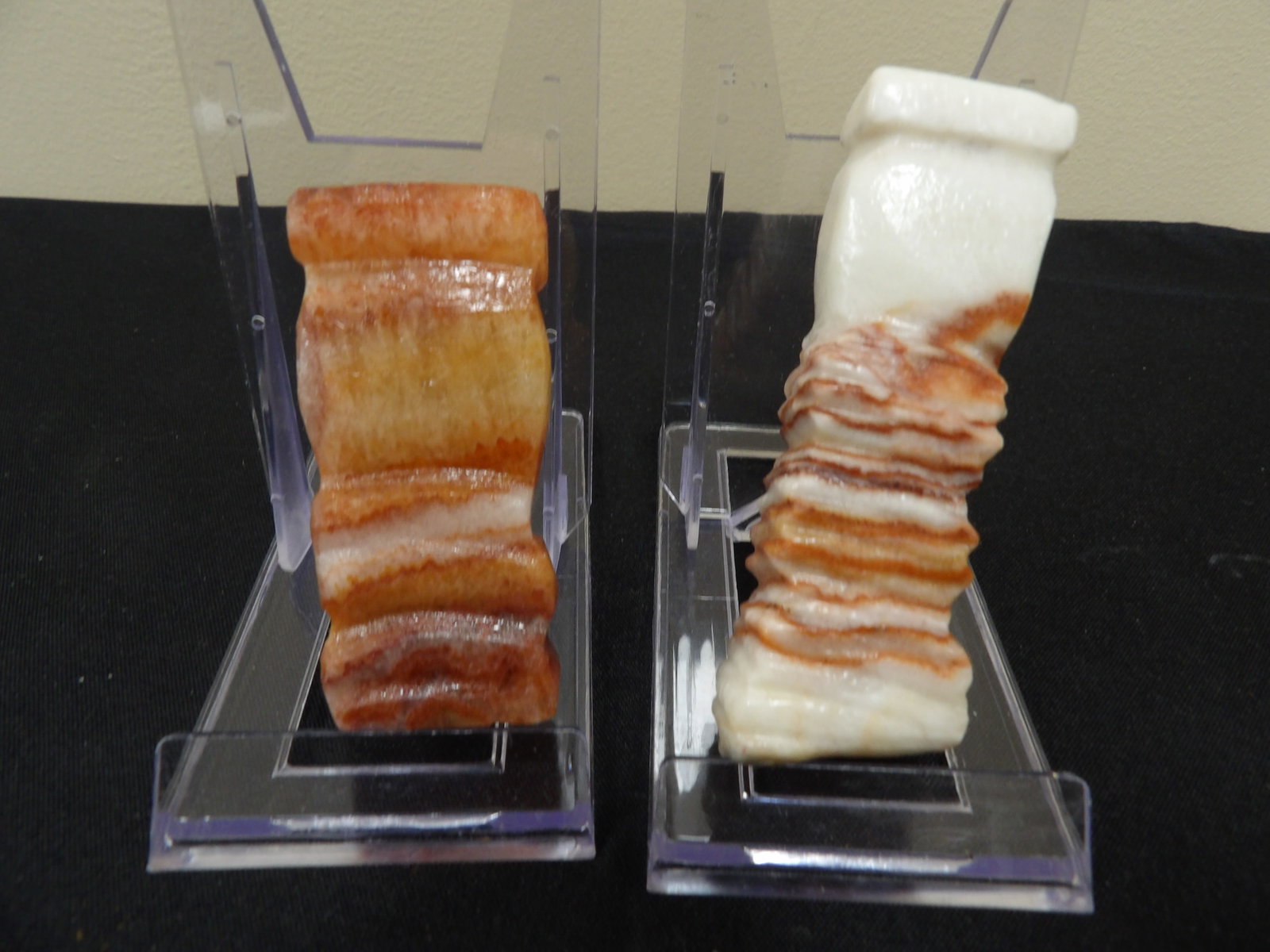 lot of 2 Chinese meat looking scholar stones: Taller one is 3.7 inches height.