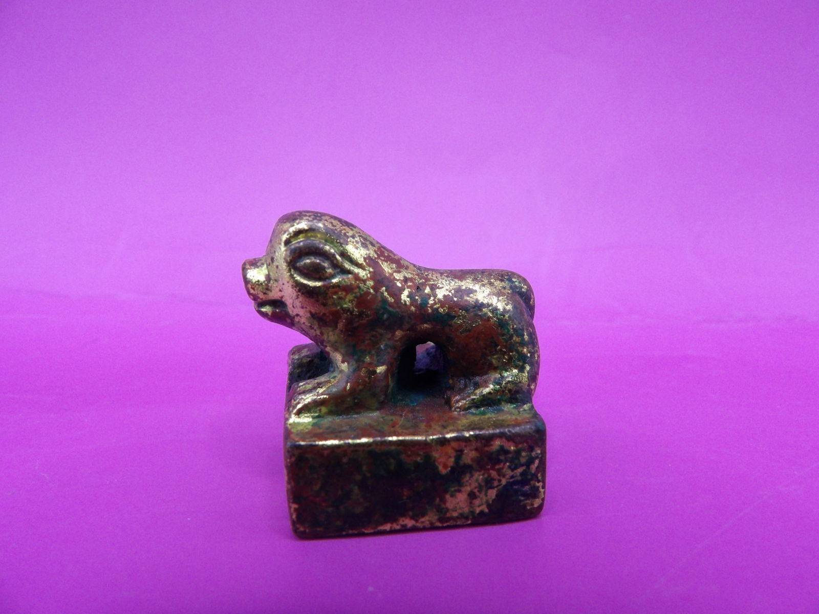 Chinese gold gilt bronze zodiac pig seal stamp - Self arrange shipping is in house shipping.: 1.1 inches height.
