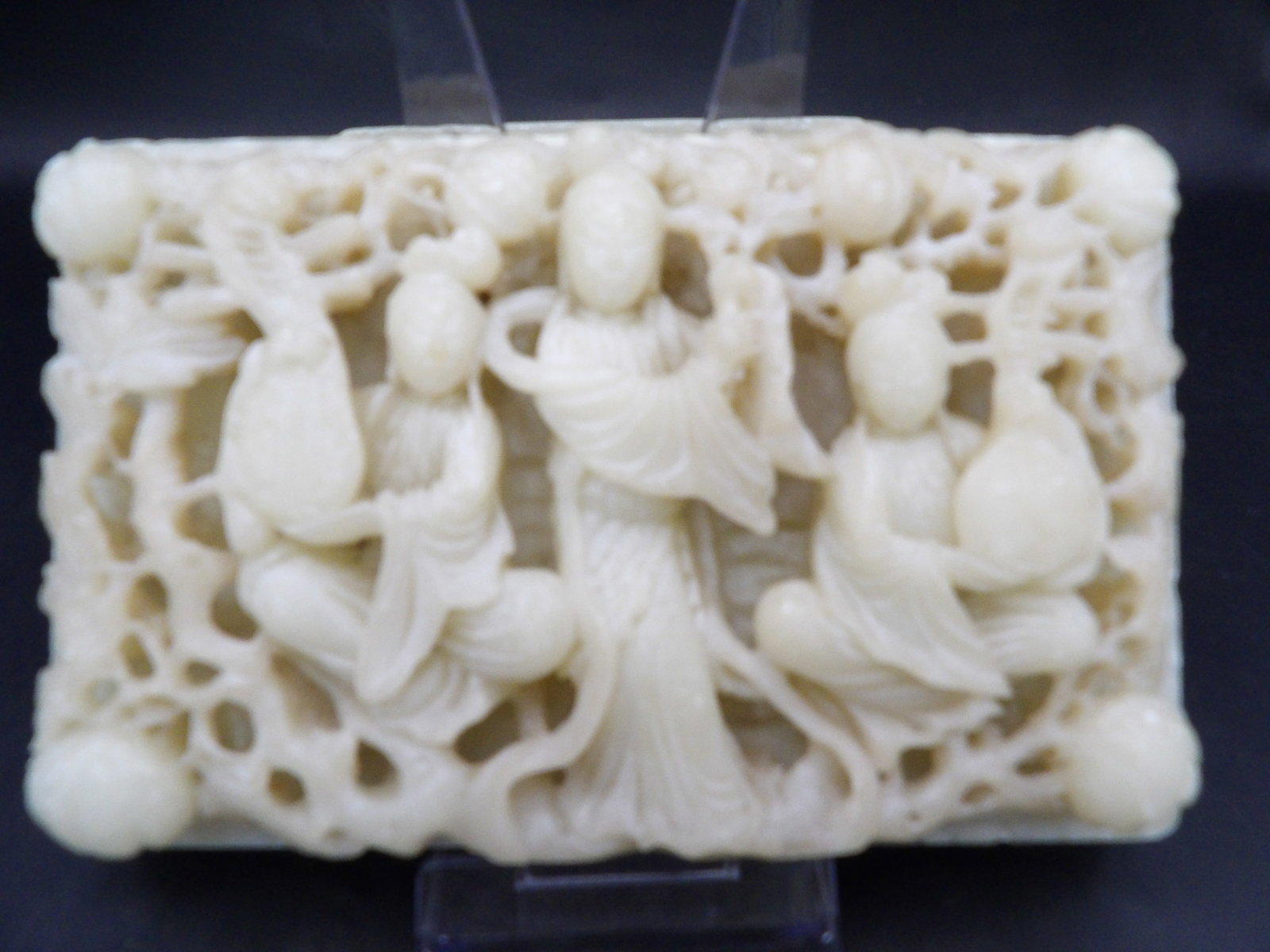 Chinese Ming dynasty fine carved stone lidded container (1 of 10)