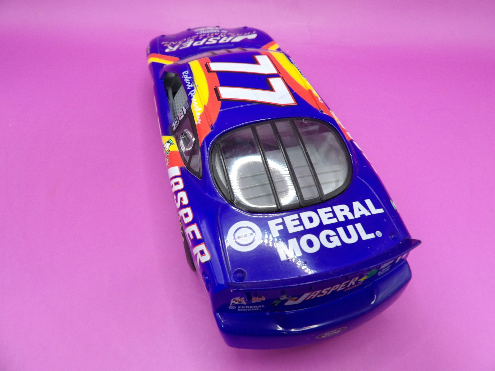 Robert Pressley #77 Jasper Ford Taurus - 4