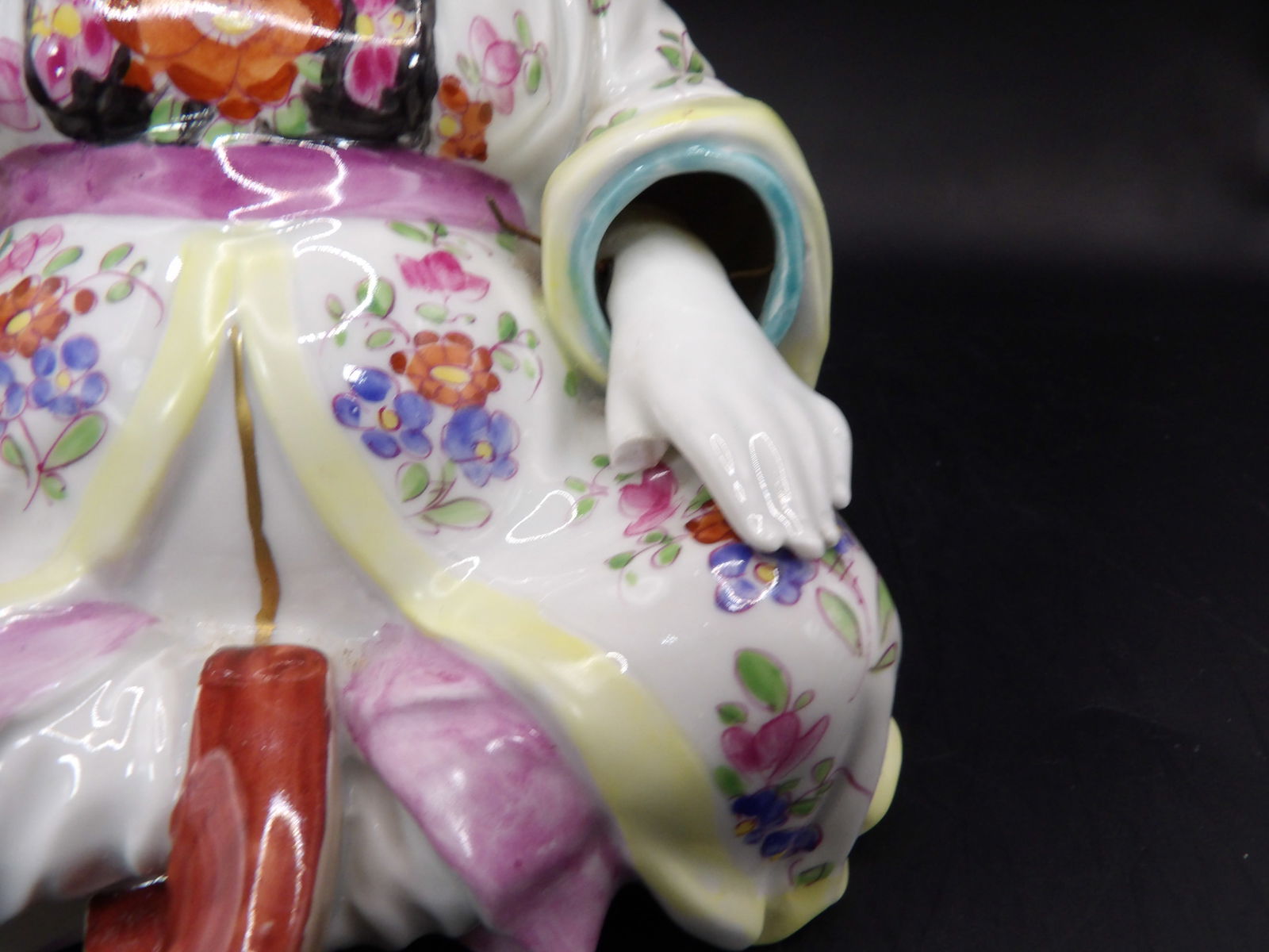 Dresden porcelain nodder - 4