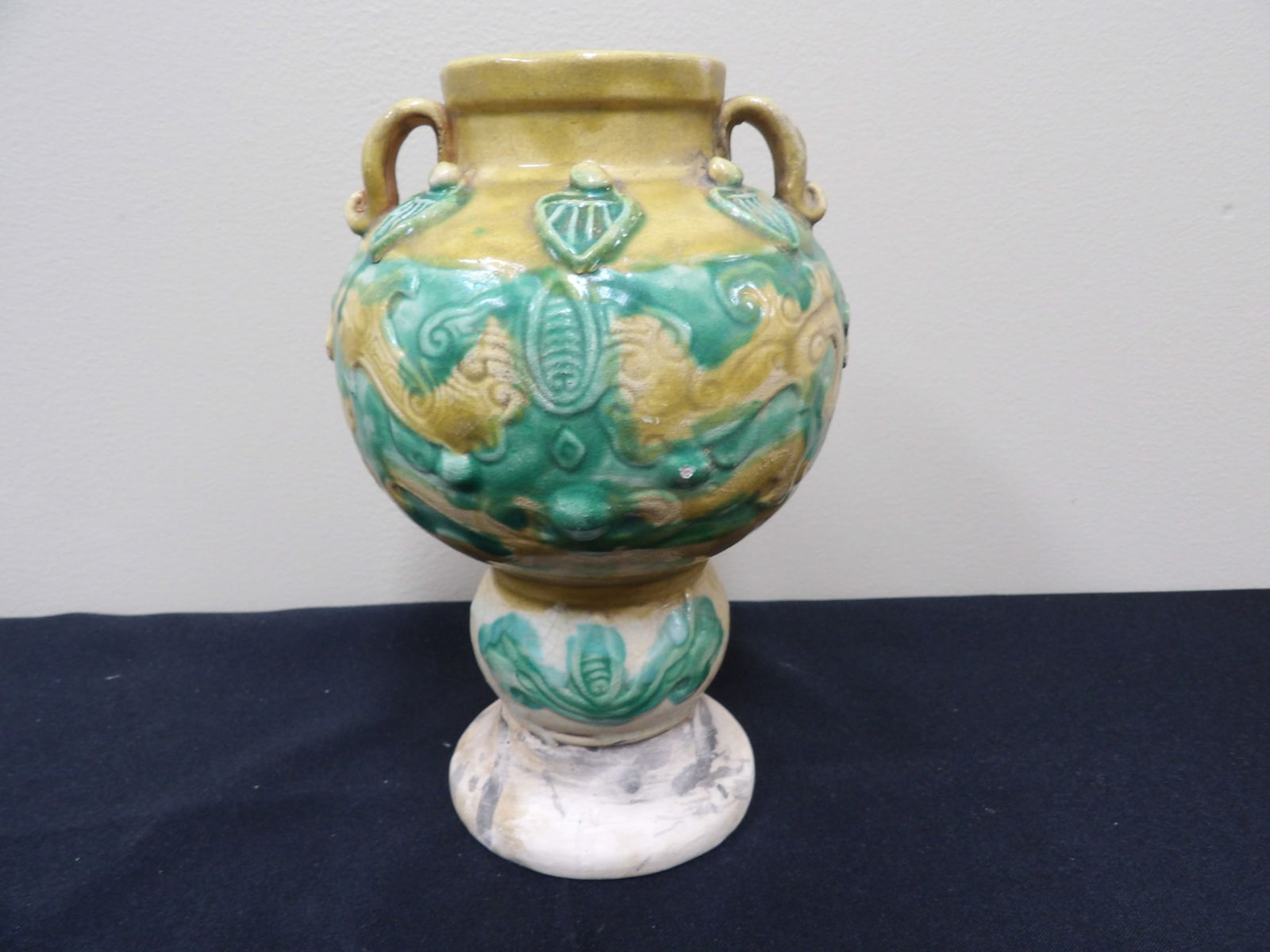 Chinese porcelain hand painted vase: 8 inches height.