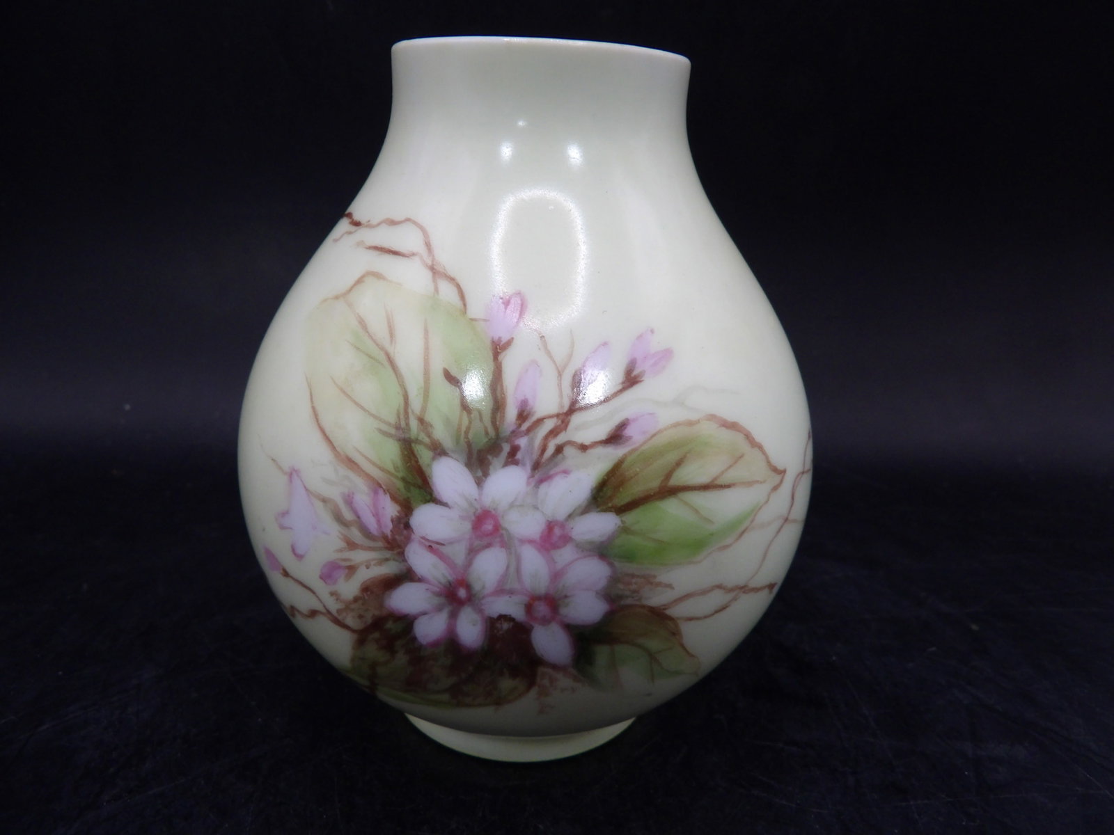 hand painted Art Nouveau porcelain small vase signed: 4 inches height.