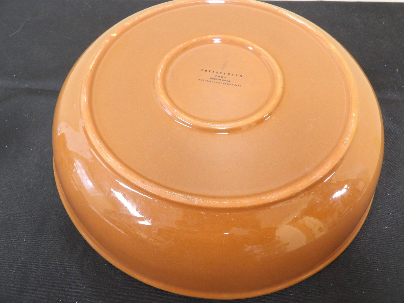 Pottery Barn frog pattern serving bowl made in China - 2