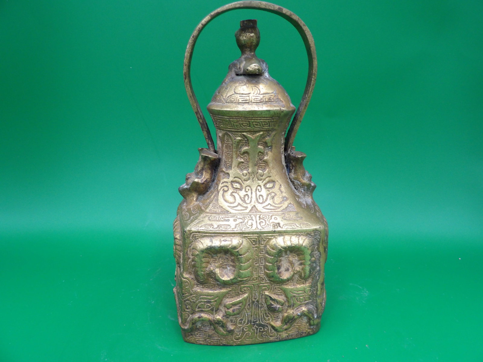 Chinese fine gold gilt bronze Tibetan bell (1 of 6)