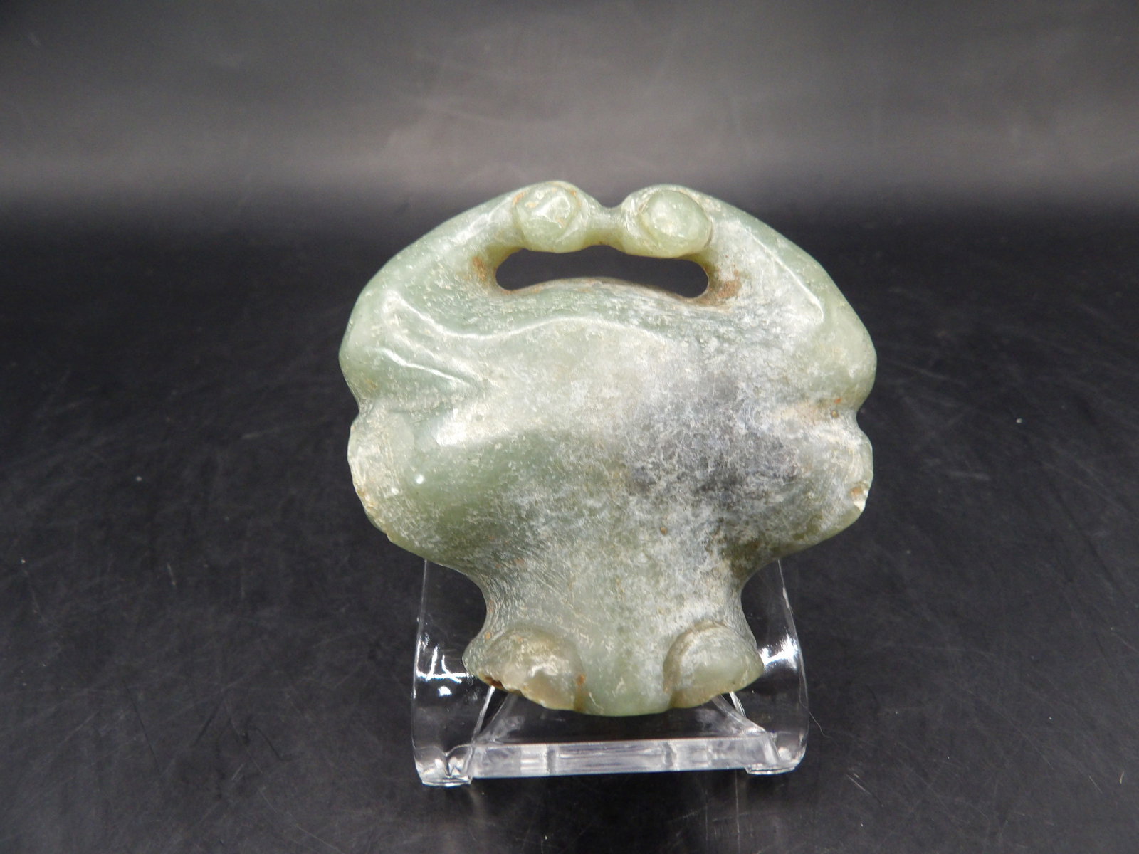 Chinese jade cow head carving: 2.2 inches length. 88 grams.