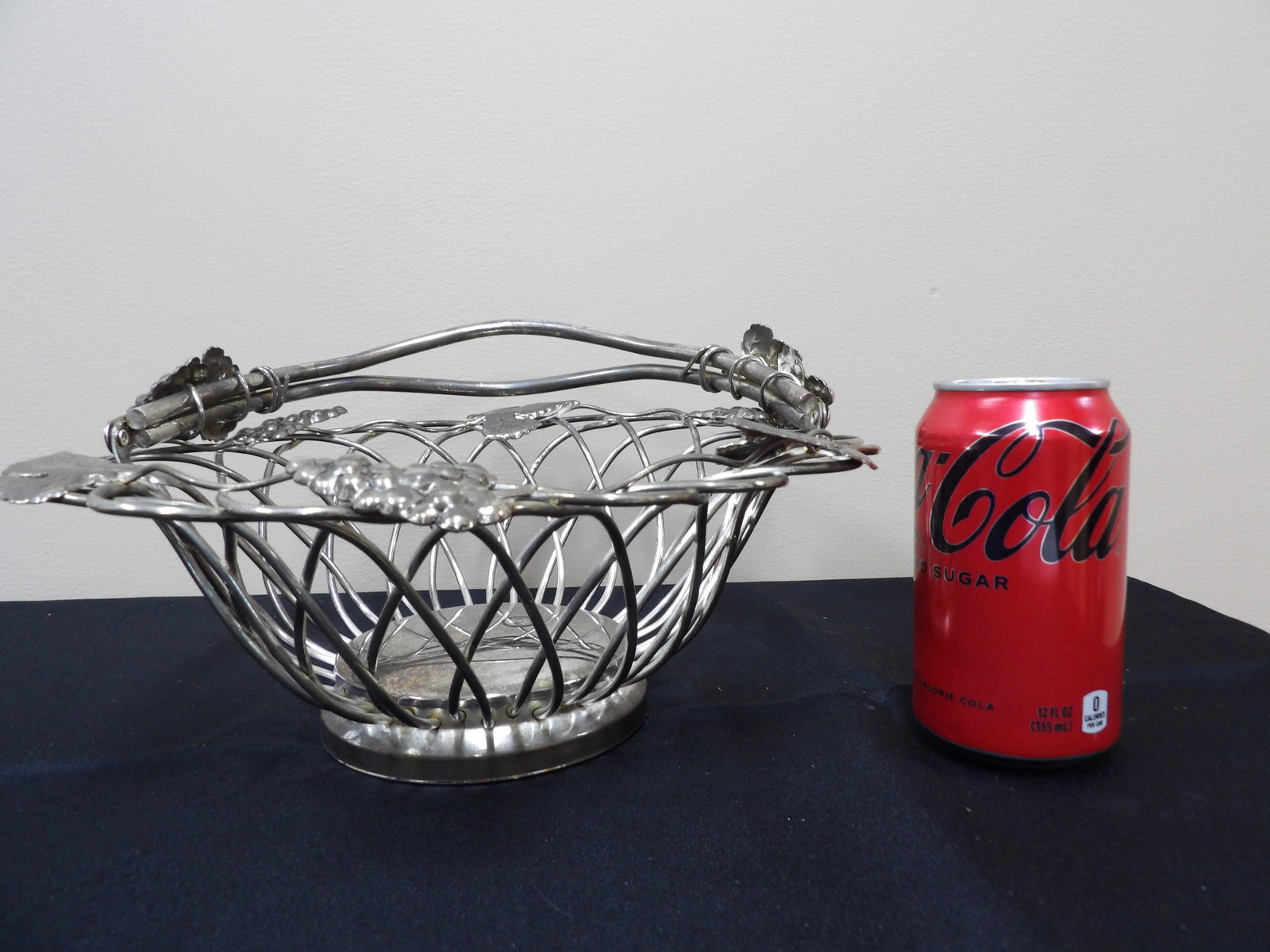 Godinger Silver Art Co. Basket (1 of 4)