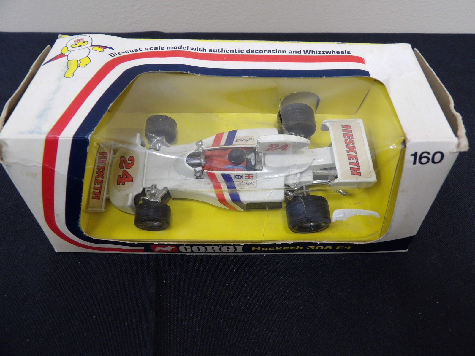 Corgi Hesketh 308 formula 1 racing car made in Gt Britain in original box (1 of 6)