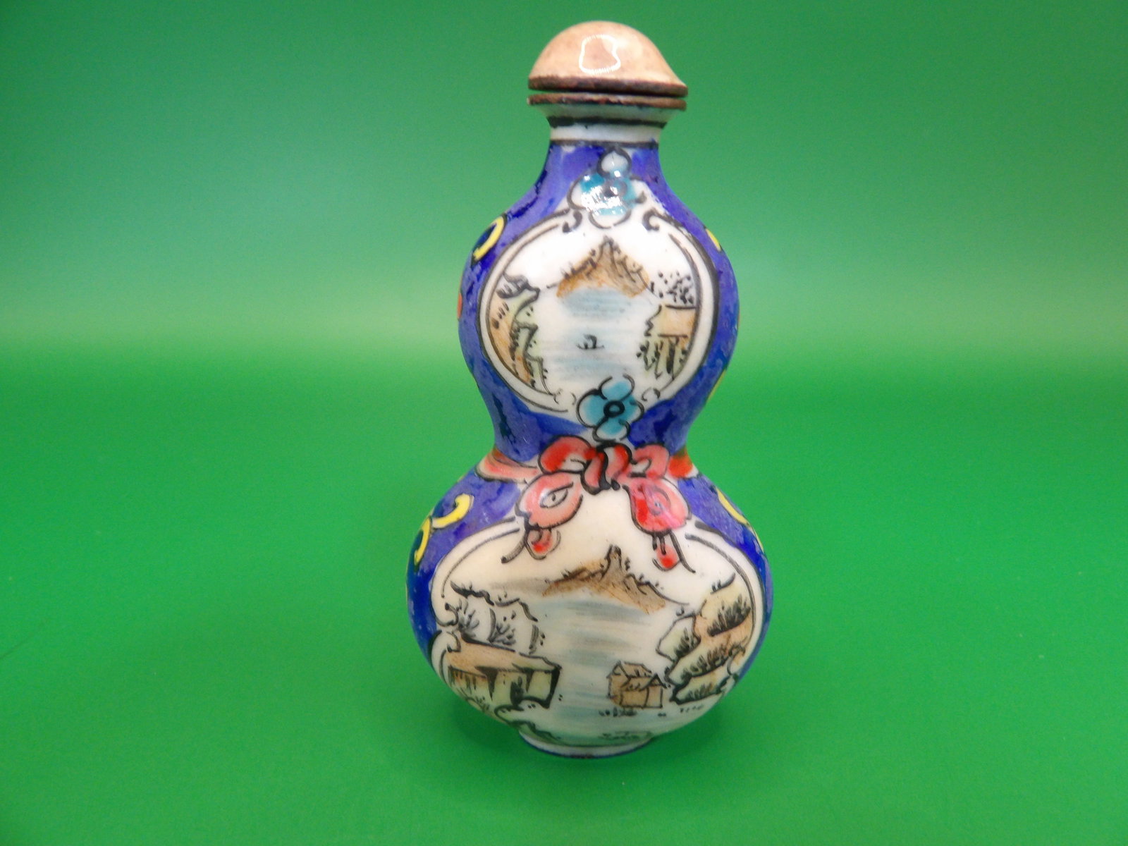Chinese copper enamel gourd shaped snuff bottle with ribbon: 2.5 inches height.