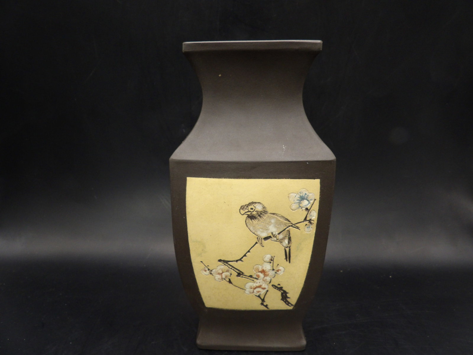Very fine Chinese Yixing enamel painted vase signed on the bottom: 7 inches height.