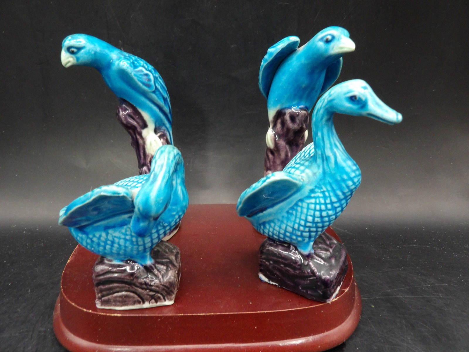 antique lot of 4 Chinese turquoise glazed bird and duck figurines: Tallest one is 4.2 inches height not including wooden base. We will inhouse ship items to you very affordable and efficient. Select self-arrange shipping.