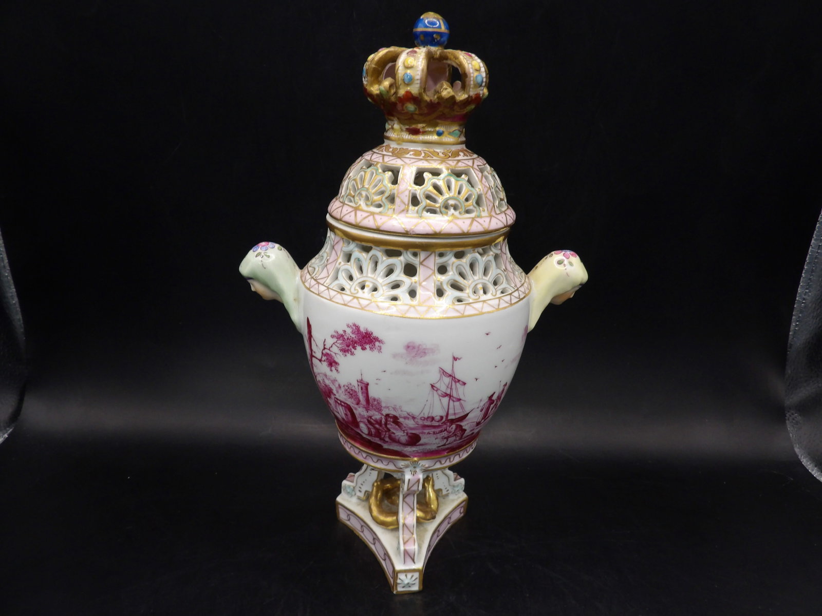 Rare early Meissen porcelain lidded vase very ornate signed (1 of 14)