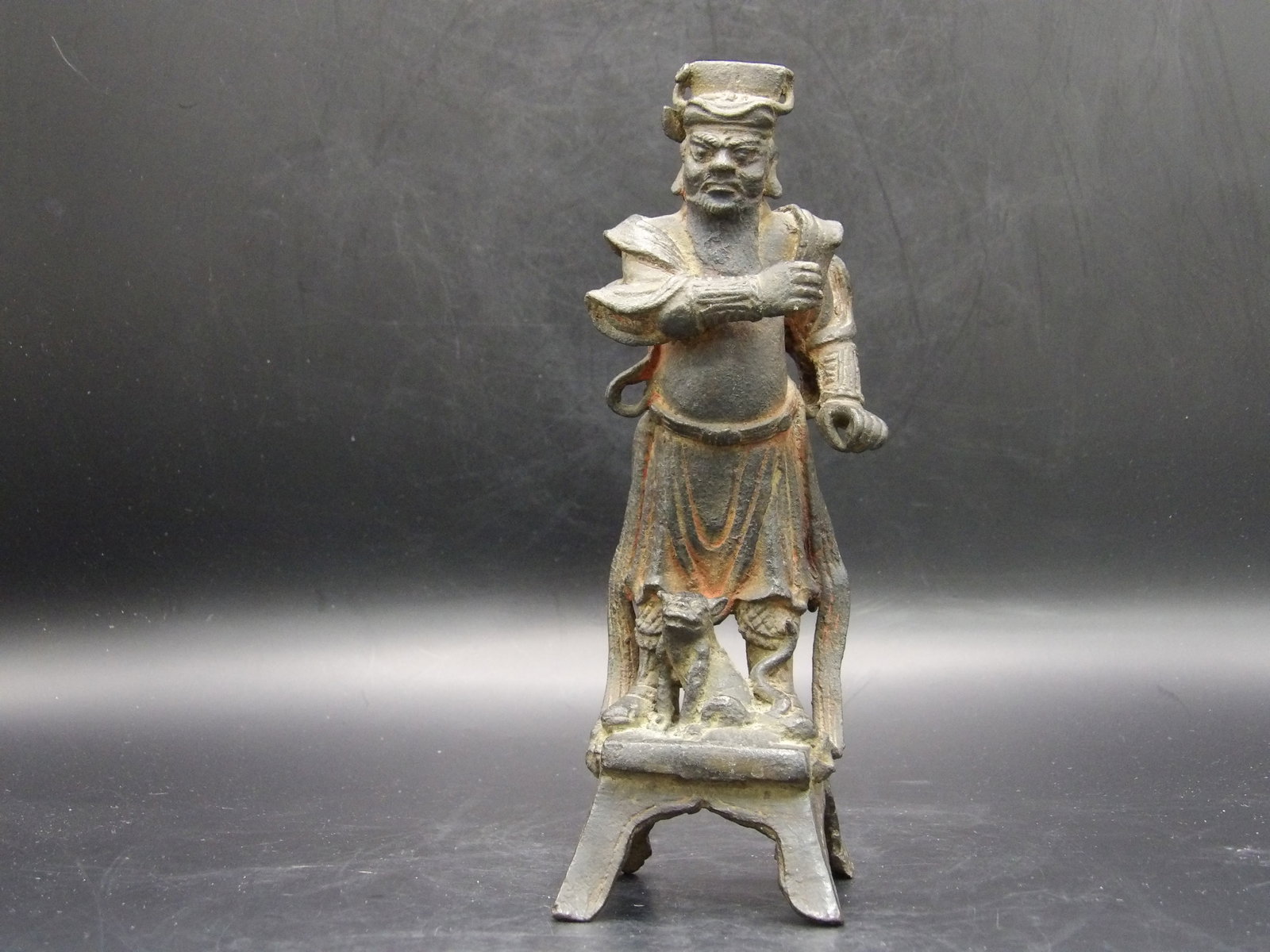 Ming Dynasty Chinese Bronze Warrior Statue: Chinese Ming dynasty warrior statue. About 6 inches height. Item was well cared for in display case. Prominent collector southeastern USA. We will inhouse ship items to you very affordable and efficie