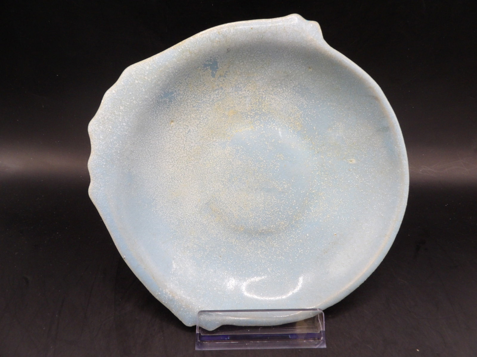 Chinese old porcelain plate: 5.4 inches length. We will inhouse ship items to you very affordable and efficient. Select self-arrange shipping.