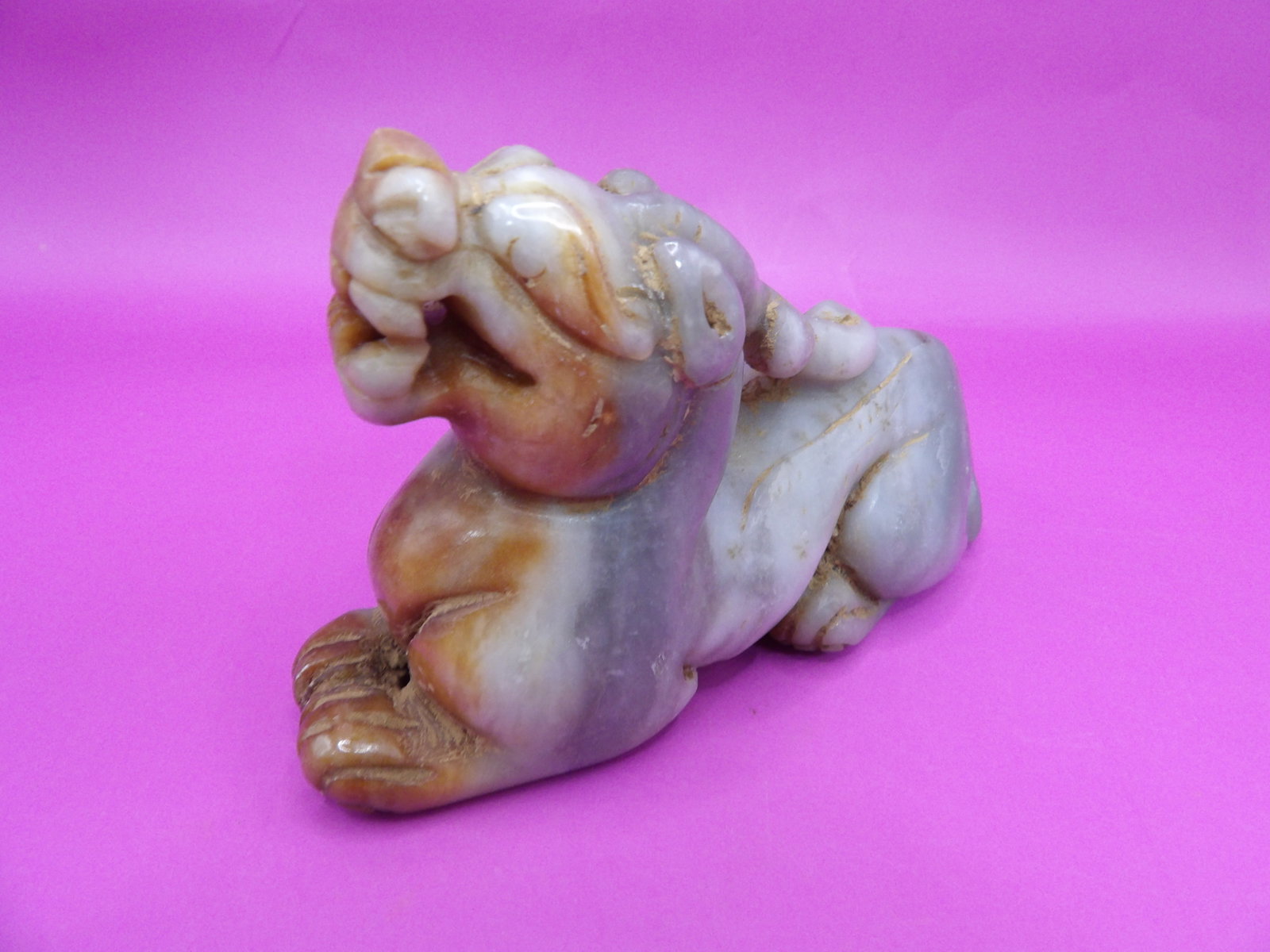 Chinese jade beast carving: 4.5 inches length. 349 grams. We will inhouse ship items to you very affordable and efficient. Select self-arrange shipping.
