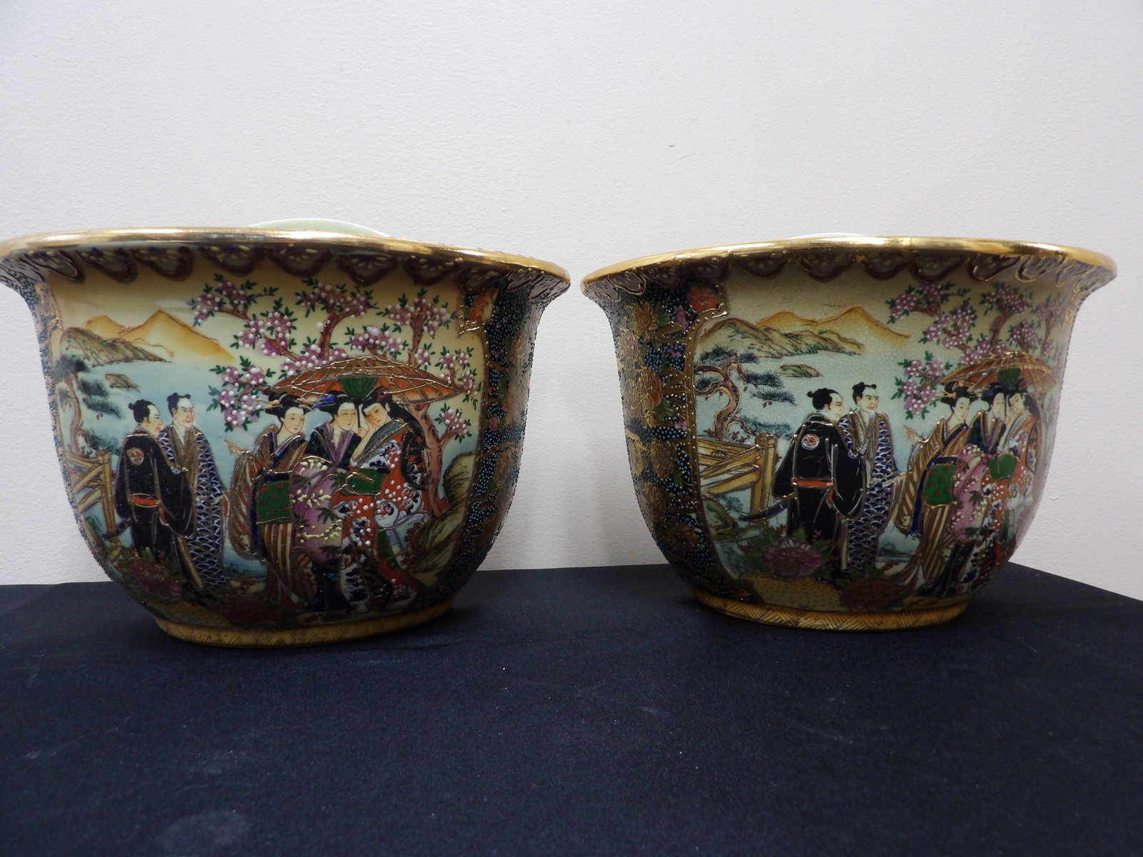 pair of Chinese made Satsuma style porcelain wall vases with gilded accents: Approx size is 9.5 x 4.6 x 7.2 inches. We will inhouse ship items to you very affordable and efficient. Select self-arrange shipping.