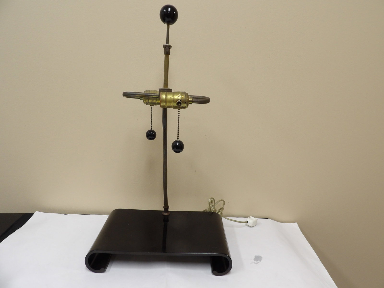 vintage dual-socket table lamp with black wood base: 21 inches height. We will inhouse ship items to you very affordable and efficient. Select self-arrange shipping.