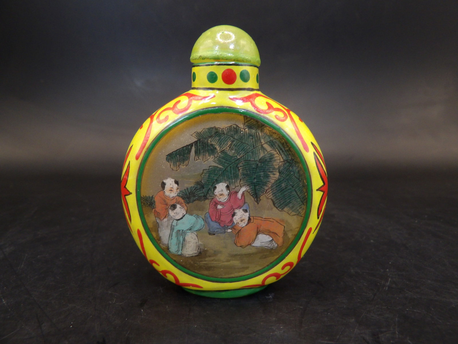 Chinese inside reverse hand painted glass snuff bottle with children playing scenes (1 of 6)