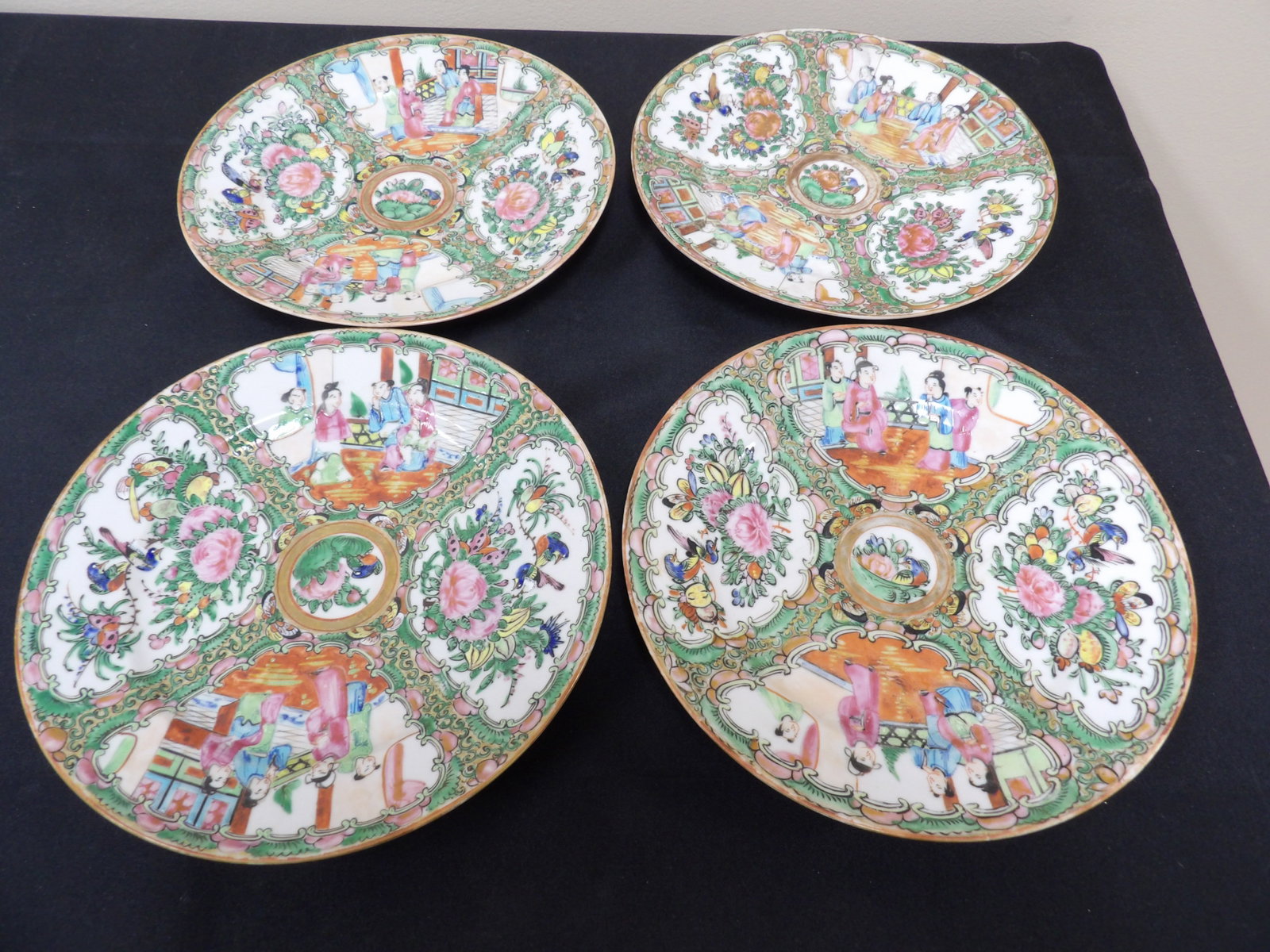 lot of 4 antique Chinese famille rose porcelain plates (1 of 7)