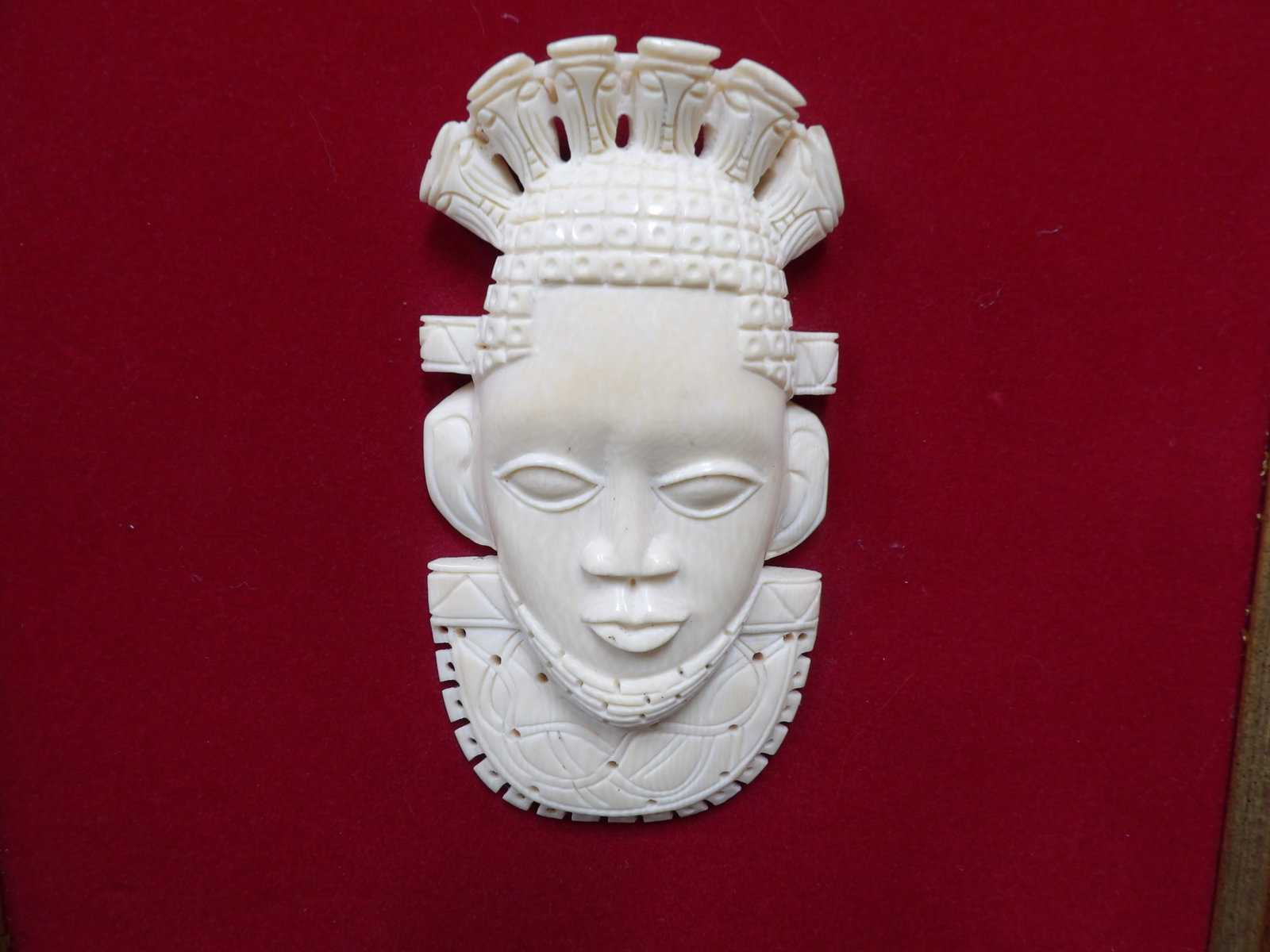 framed antique fine carving - 6