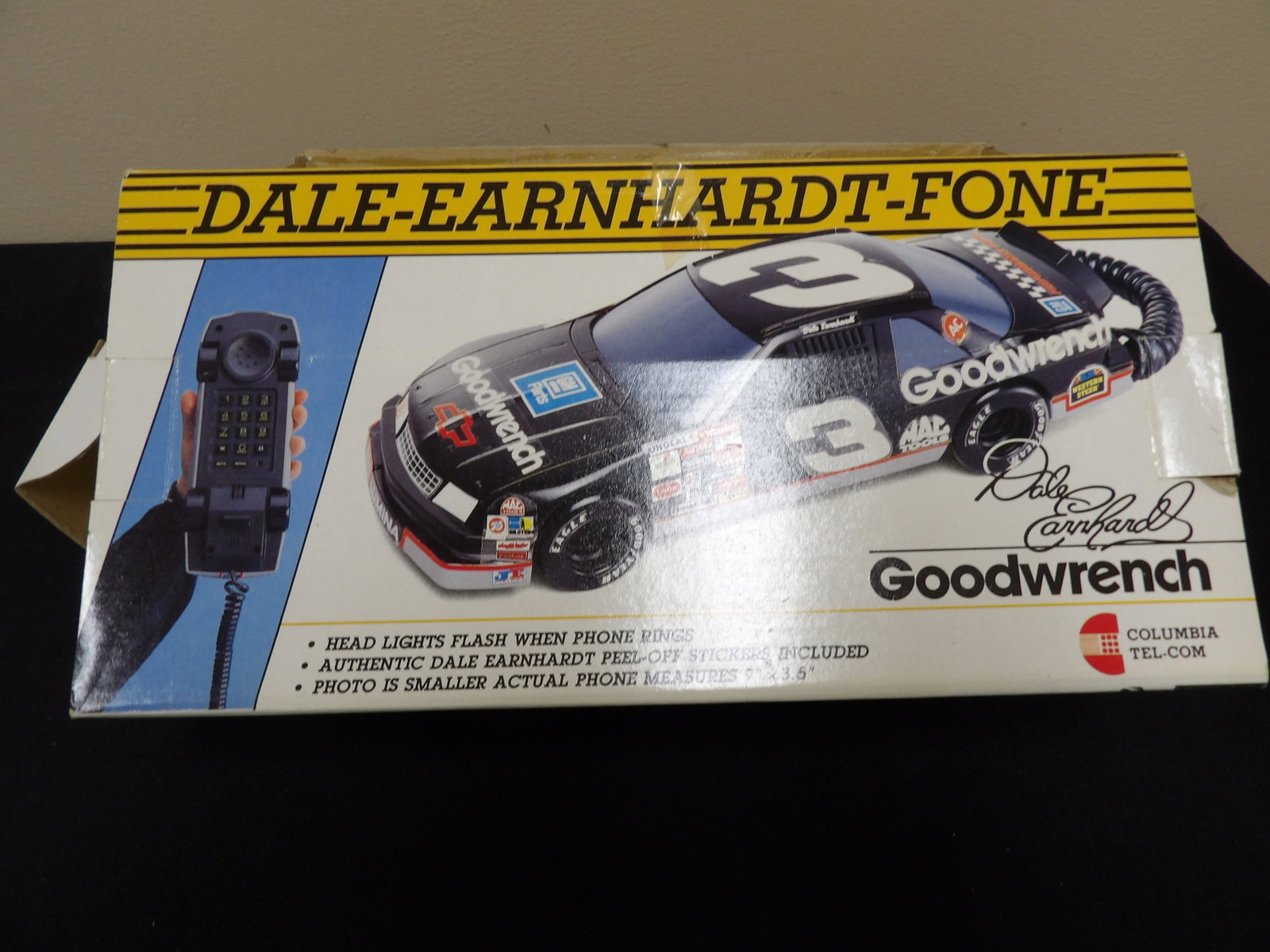 Novelty Dale Earnhardt #3 Goodwrench race car telephone (1 of 6)