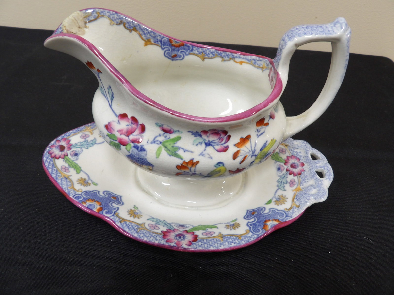 Mason's England Regency pattern porcelain gravy boat attached to underplate: 8.5 inches length. We will inhouse ship items to you very affordable and efficient. Select self-arrange shipping.