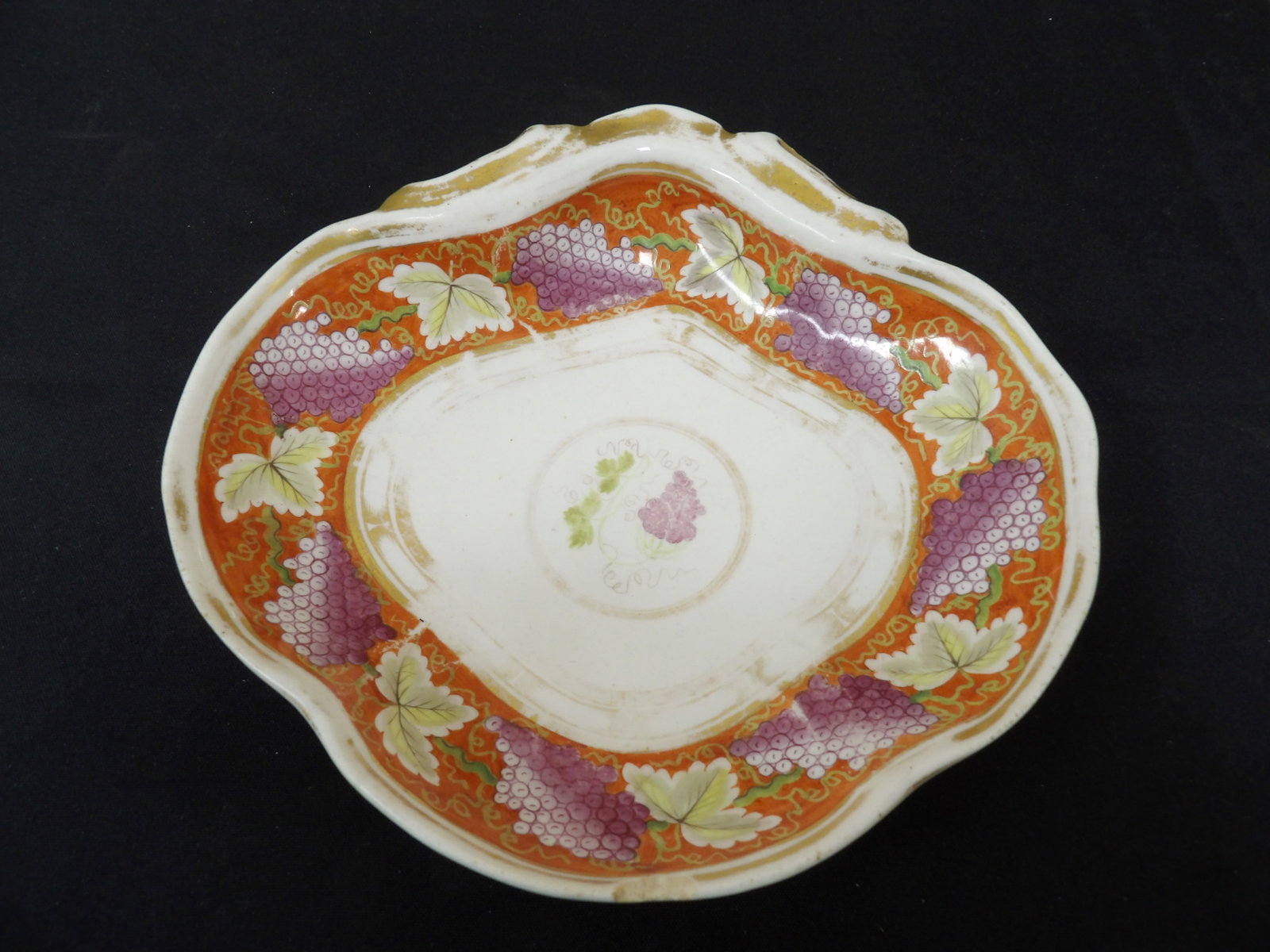1830s antique European hand painted porcelain dish with gilt decoration and grape motif (1 of 5)