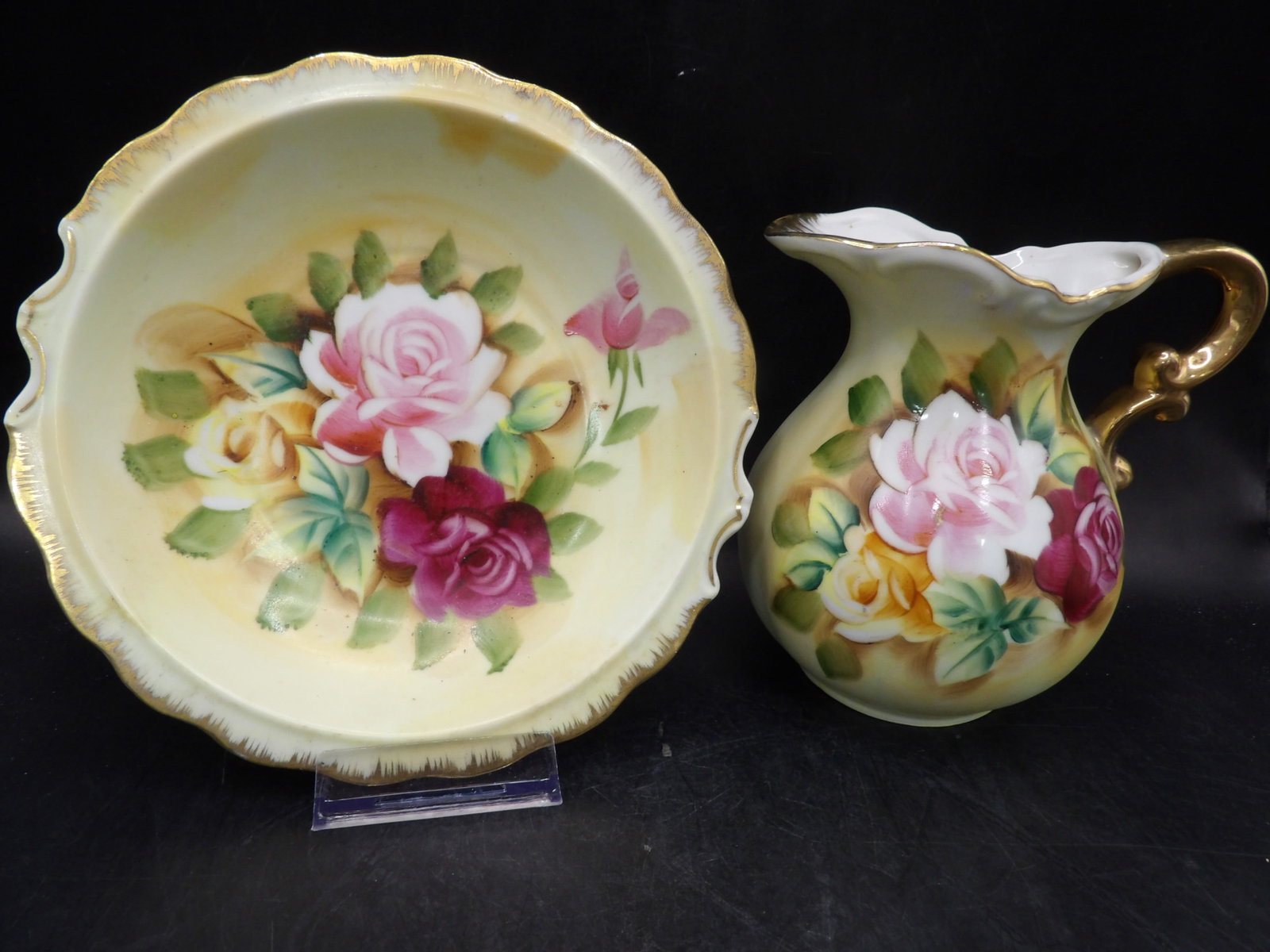 vintage Norcrest Japanese hand painted porcelain rose pitcher and shallow bowl set: Pitcher is 5.4 inches height. Shallow bowl has 7.2 inches opening. We will inhouse ship items to you very affordable and efficient. Select self-arrange shipping.