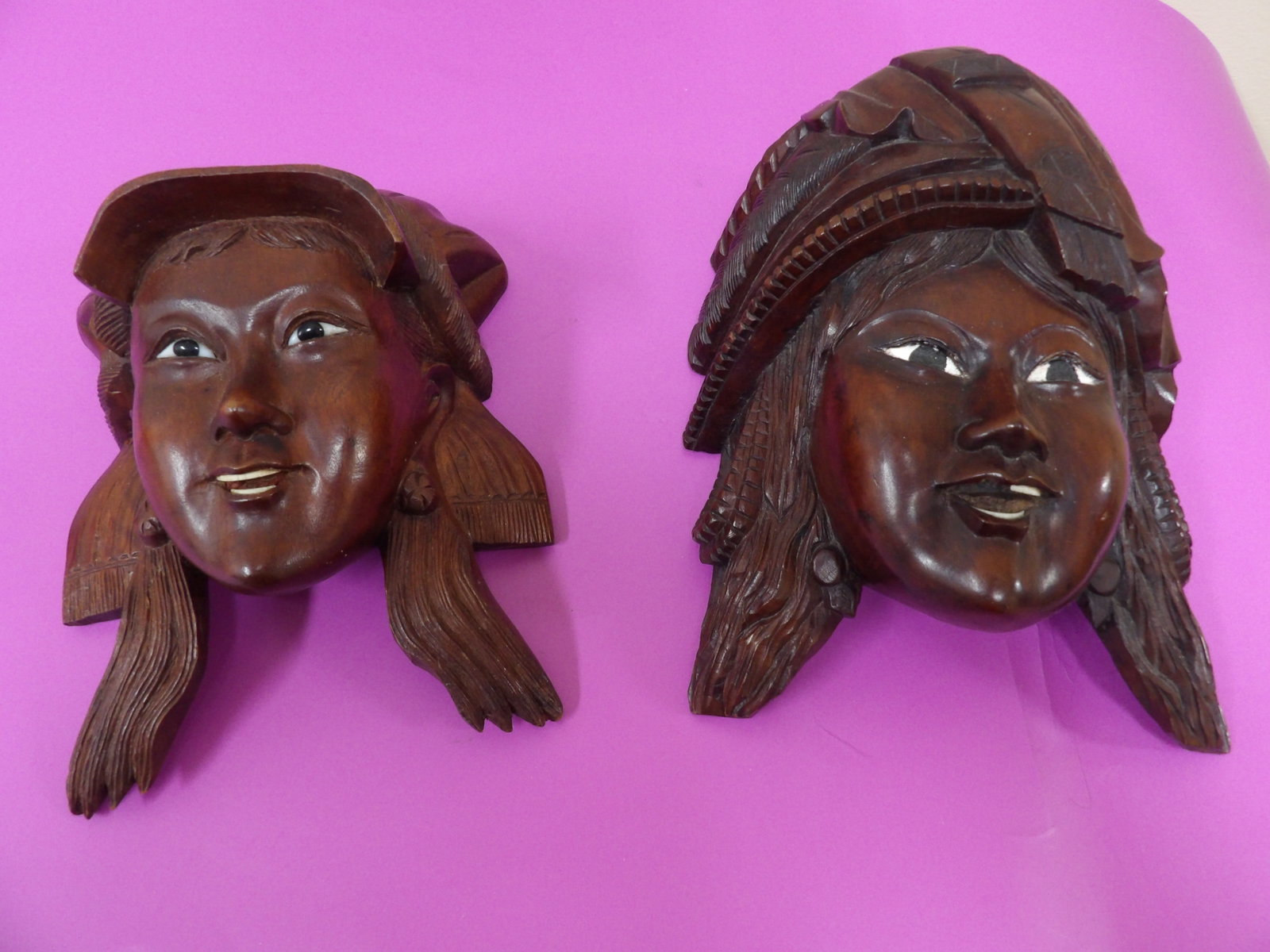 lot of 2 hand carved wooden wall hanging of Asian woman's faces: Taller one is 8.5 inches height. We will inhouse ship items to you very affordable and efficient. Select self-arrange shipping.