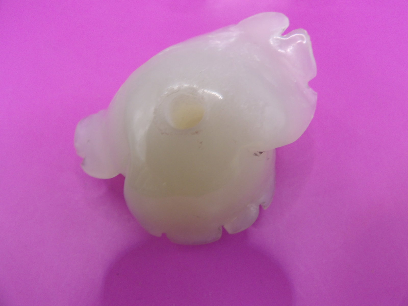 Chinese jade flower carving - 2