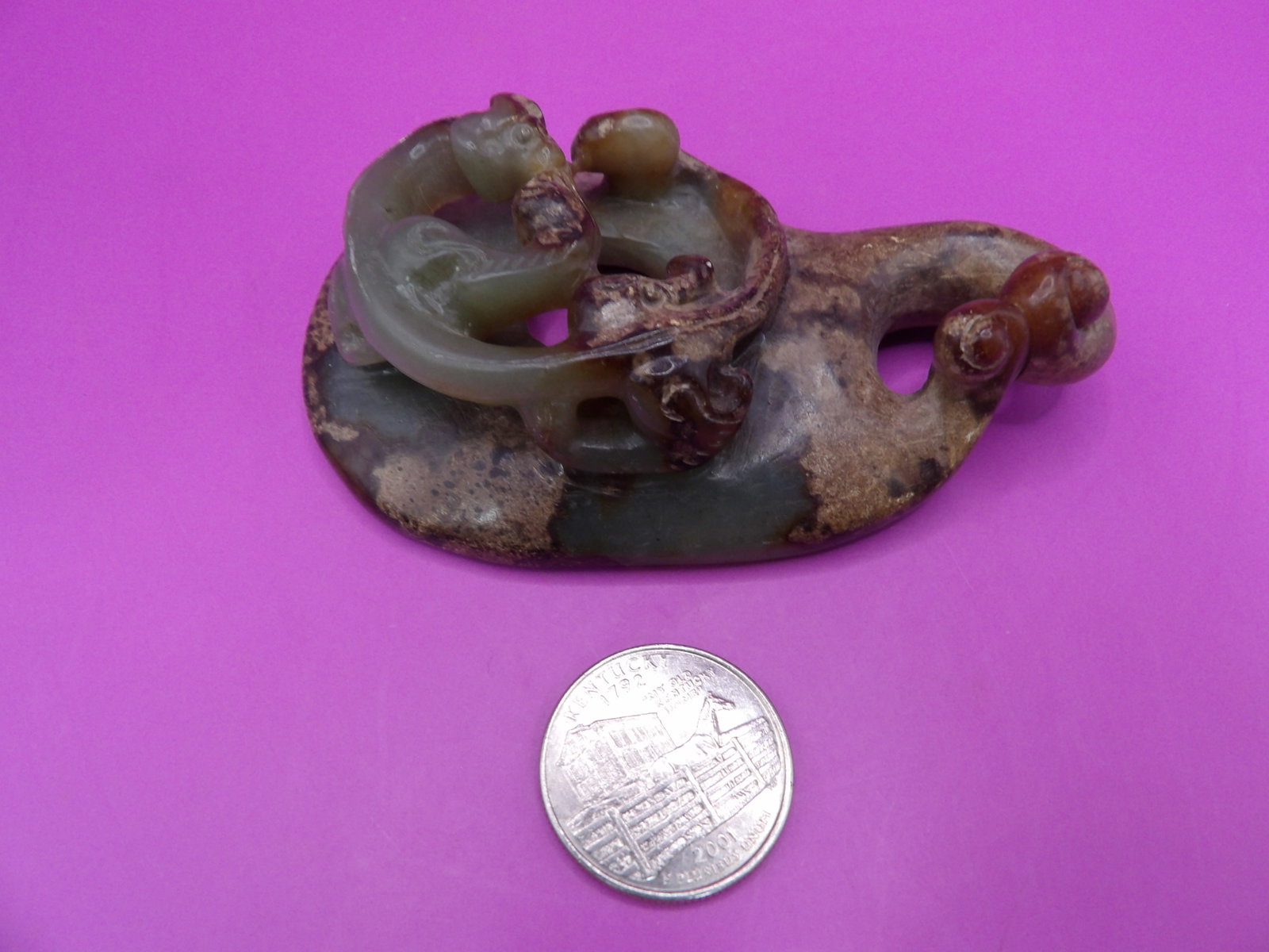 Chinese jade double Chilong carving - 2