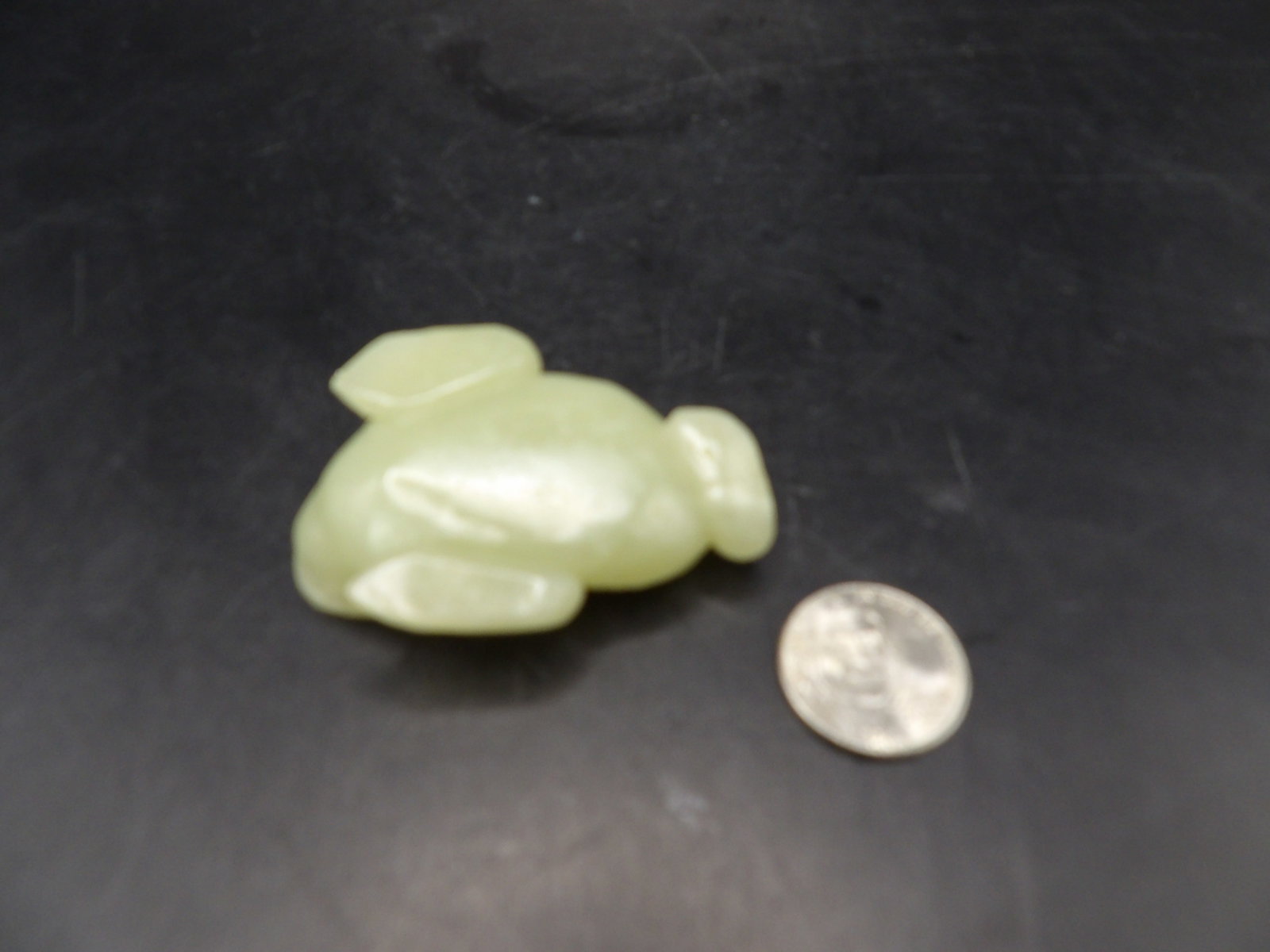 Chinese jade toad carved statue - 2