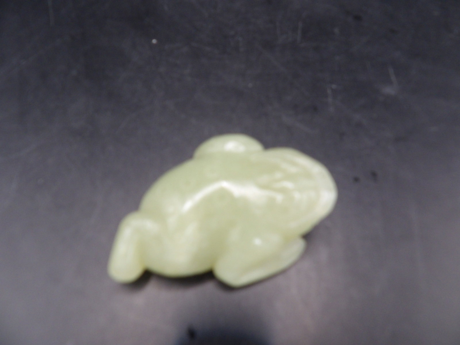 Chinese jade toad carved statue - 3