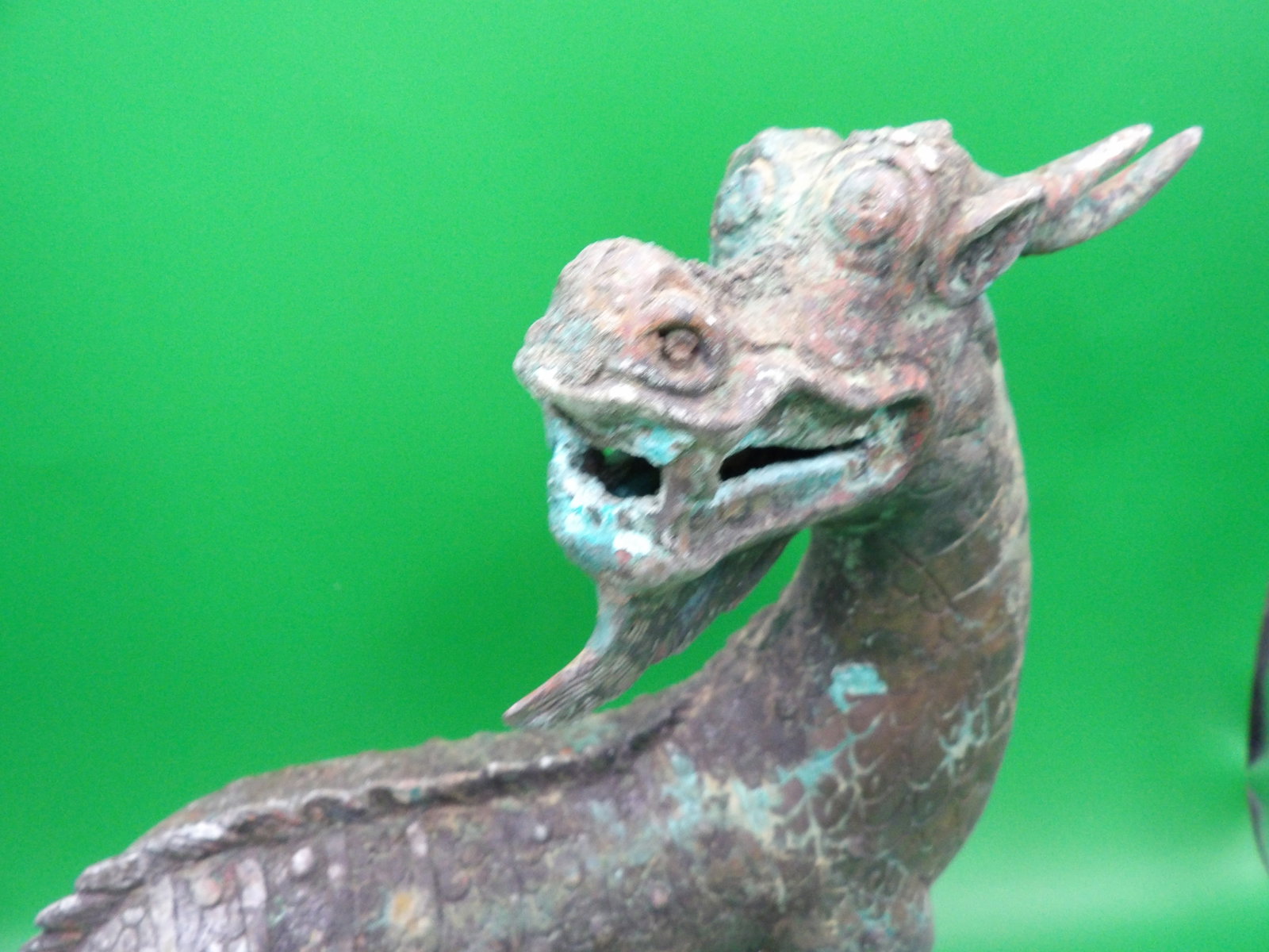 Chinese large bronze beast statue - 2