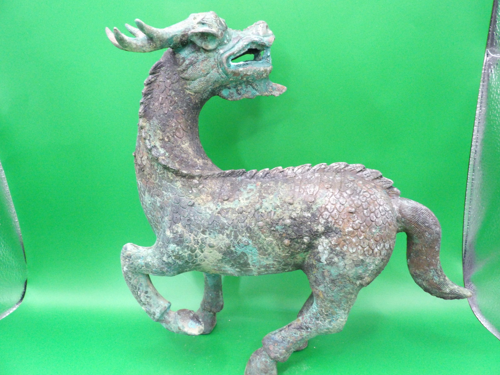 Chinese large bronze beast statue - 4