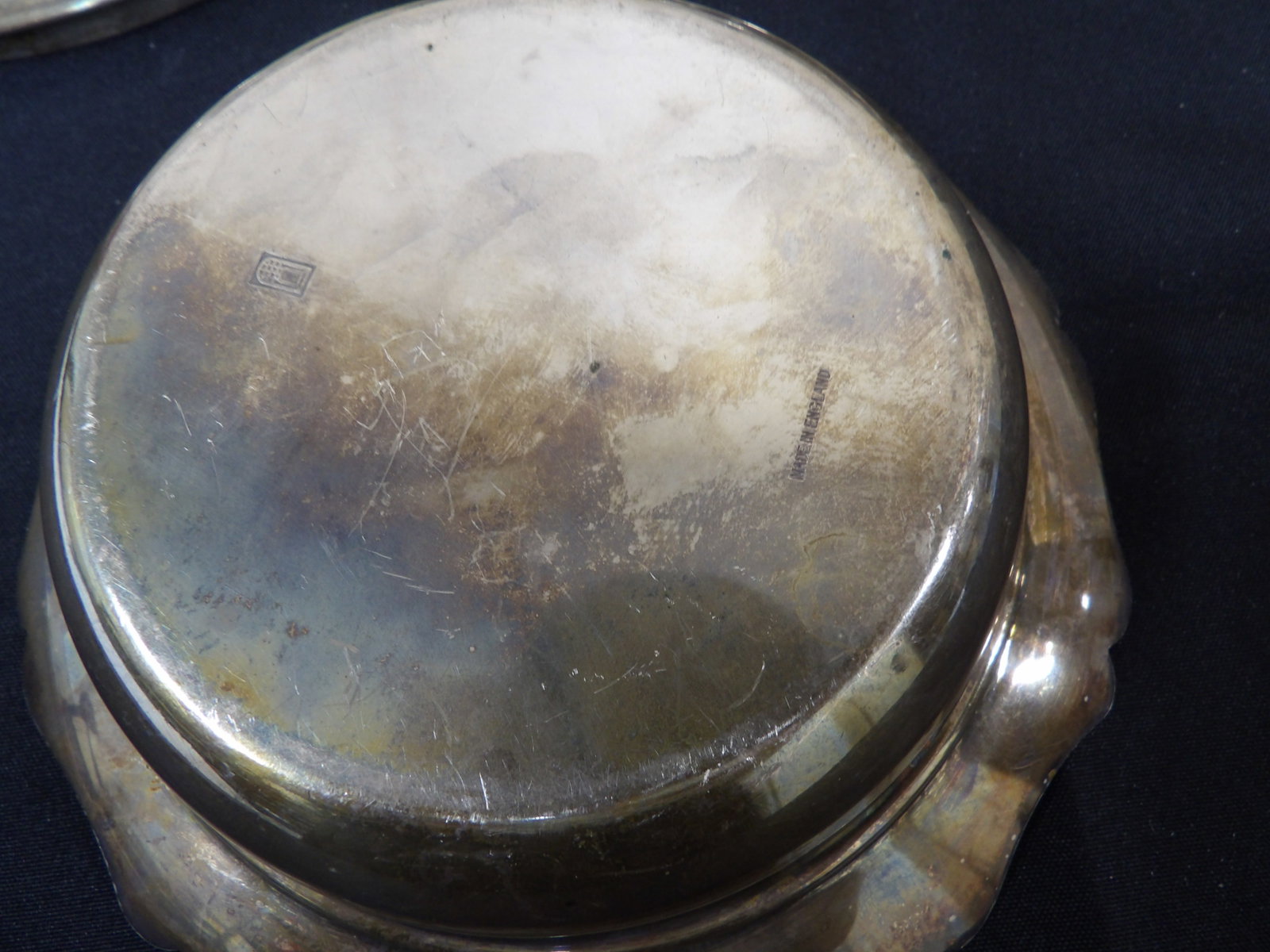 Lot of 2 Silver Plated Items kitchenware - 4
