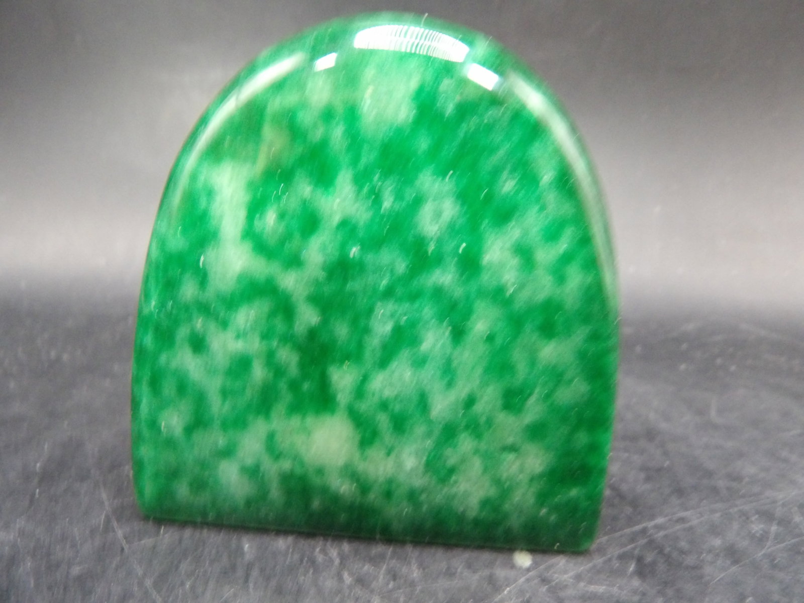 Chinese jadeite jade paperweight - 4