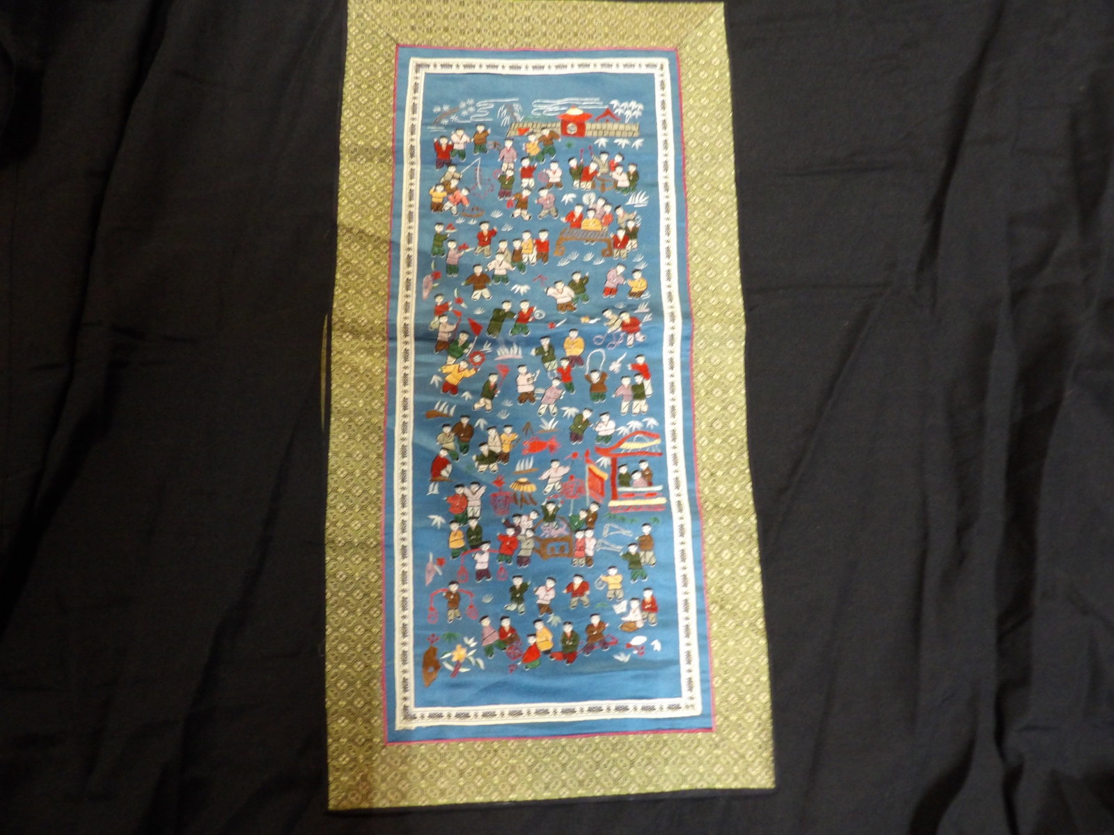 Chinese embroidery panel of many children playing scene: 25 inches height. We will inhouse ship items to you very affordable and efficient. Select self-arrange shipping.