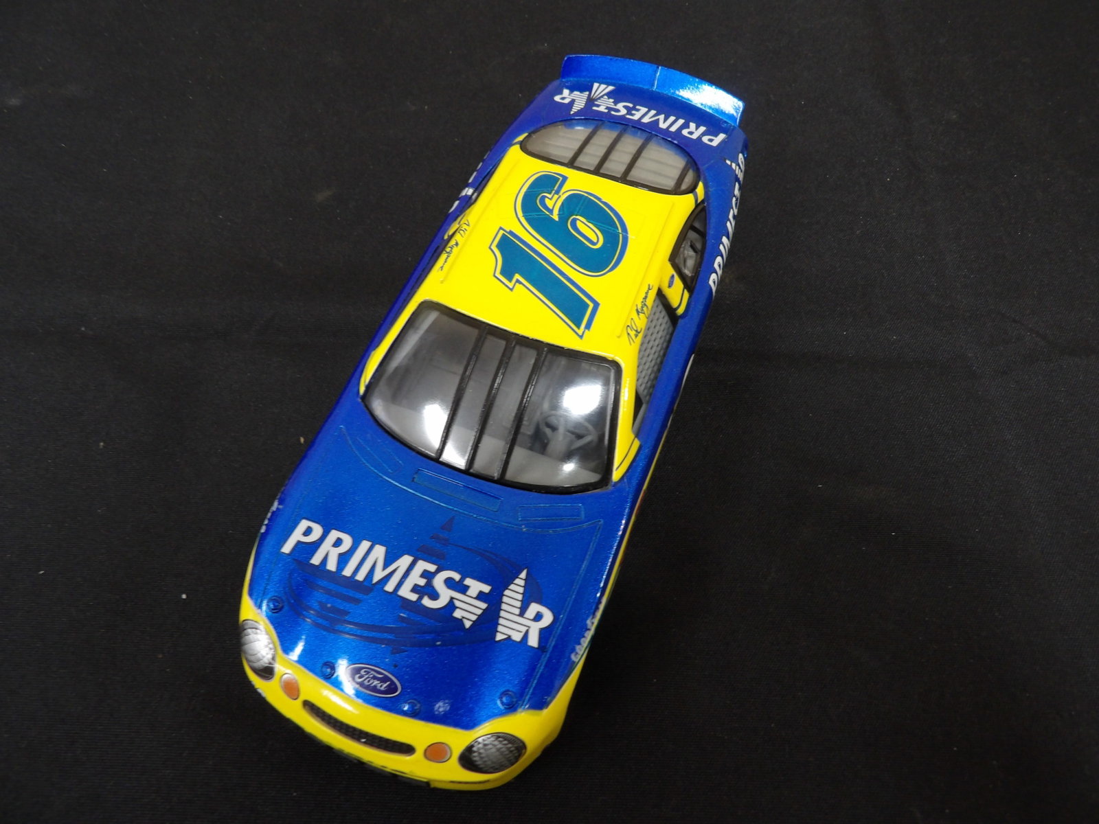 Racing Champions Ford Taurus #16 - 3