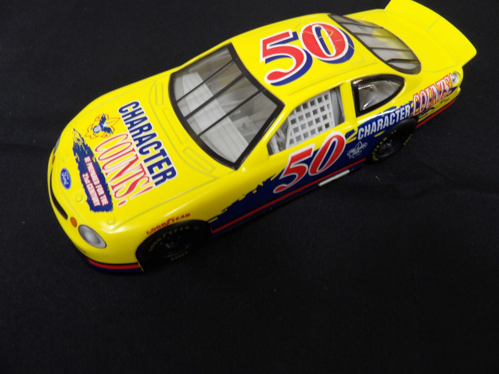 Hot Wheels 1:24 Nascar #50 Boy Scouts "Character Counts" diecast race car: 8 inches length. We will inhouse ship items to you very affordable and efficient. Select self-arrange shipping.