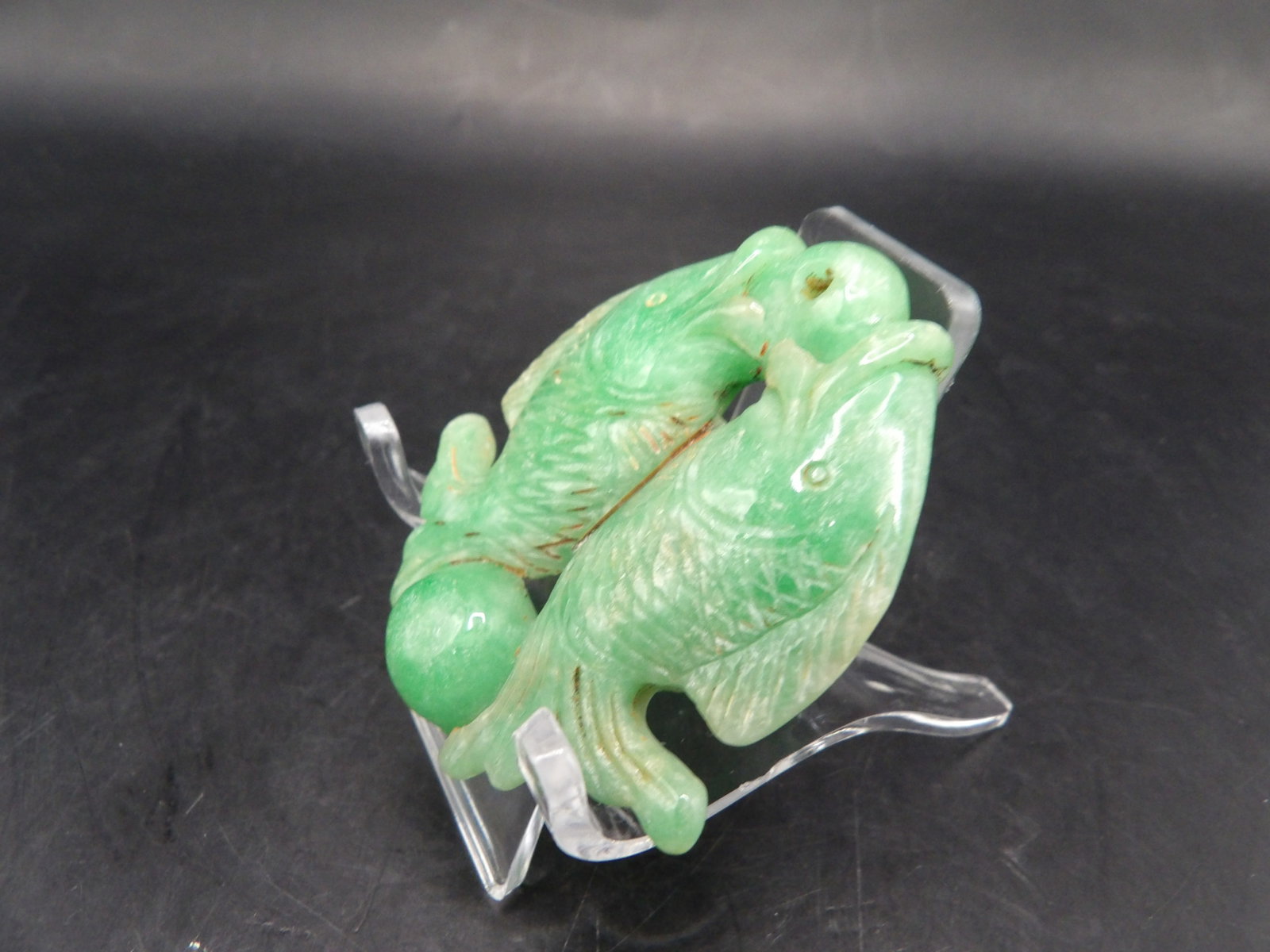 Chinese jade double fish pendant - 4