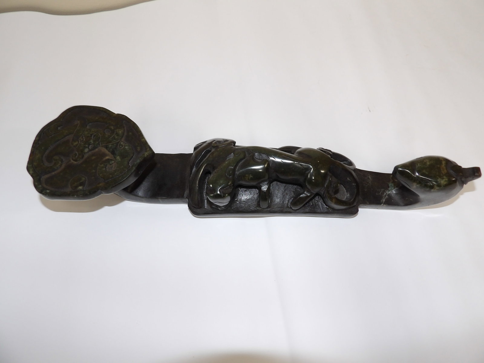 Chinese carved gem stone scepter - 6