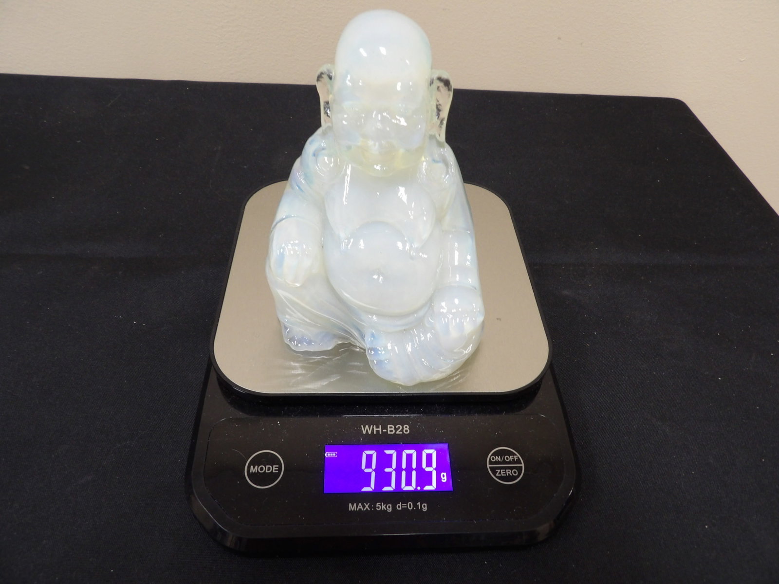 Chinese opalite laughing buddha statue - 4