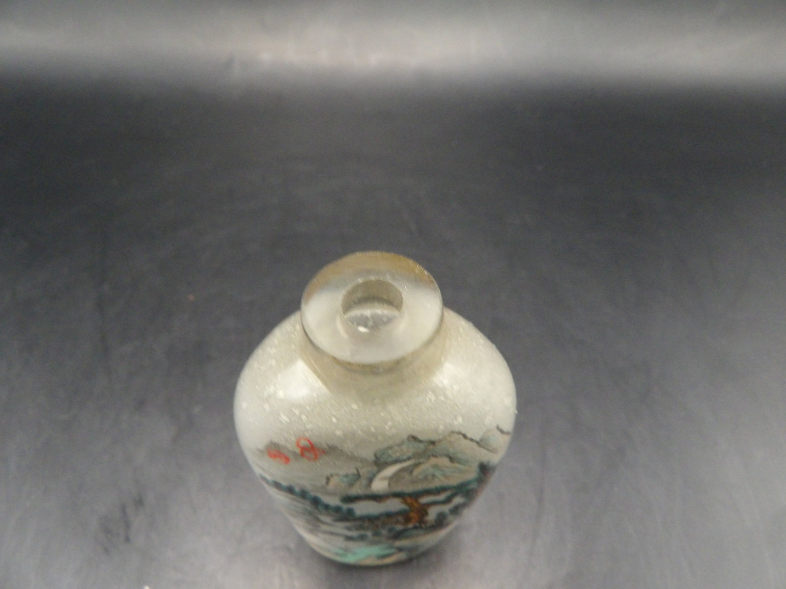 Chinese reverse inside hand painted glass snuff bottle - 4