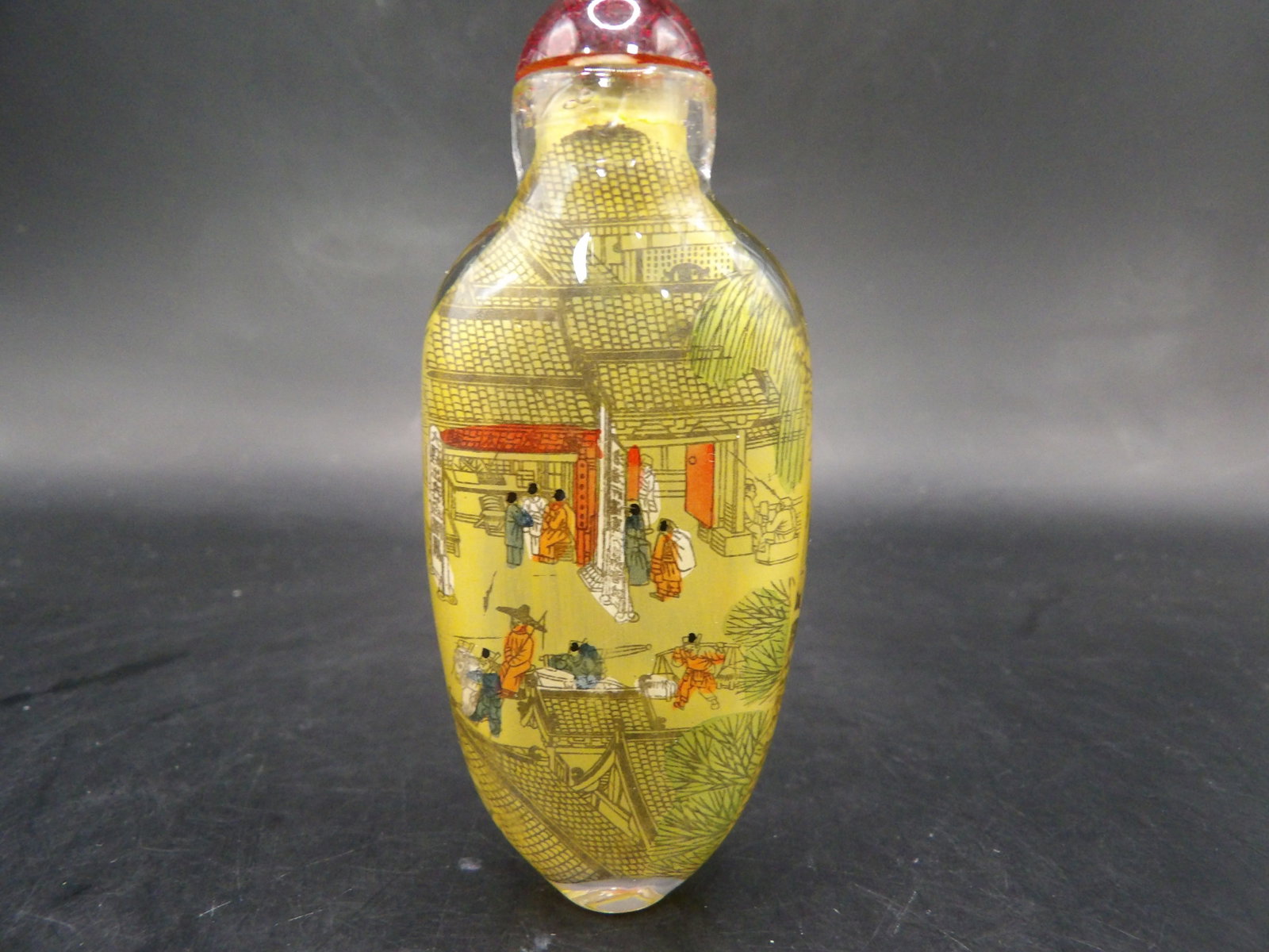 Chinese reverse inside hand painted glass snuff bottle - 4