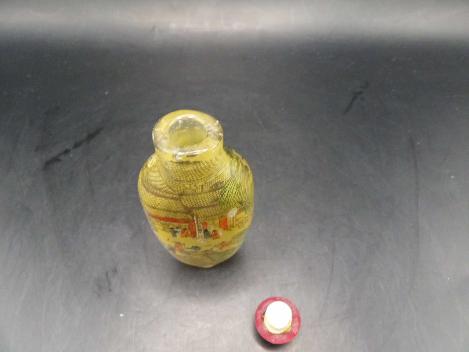 Chinese reverse inside hand painted glass snuff bottle - 5