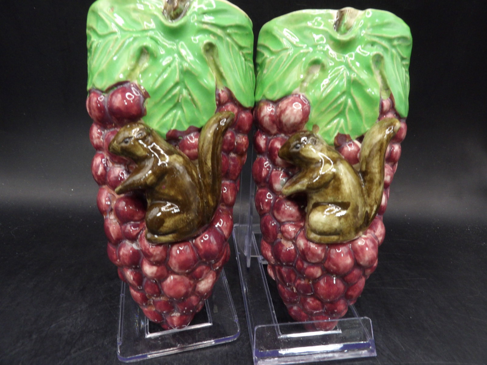 pair of vintage ceramic wall pockets with squirrels and grapes motifs: 6 inches height. We will inhouse ship items to you very affordable and efficient. Select self-arrange shipping.