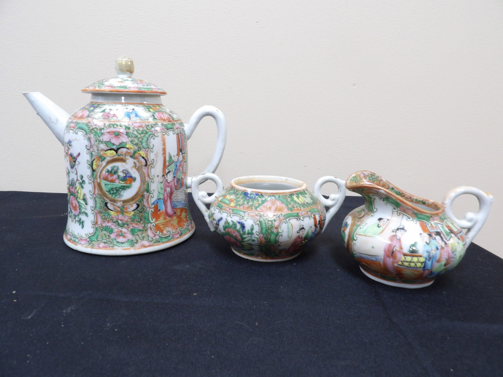 lot of 3 antique Chinese famille rose porcelain teapot sugar bowl and creamer: Teapot is approx. 7 inches height. We will inhouse ship items to you very affordable and efficient. Select self-arrange shipping.