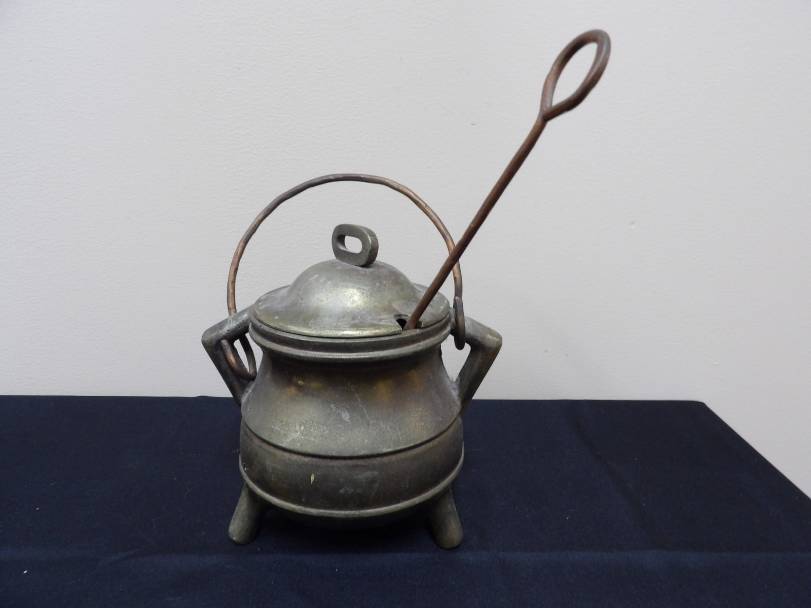 Antique bronze coated iron fire starter smudge pot with pumice wand: 7.5 inches height not including handle or wand. We will inhouse ship items to you very affordable and efficient. Select self-arrange shipping.