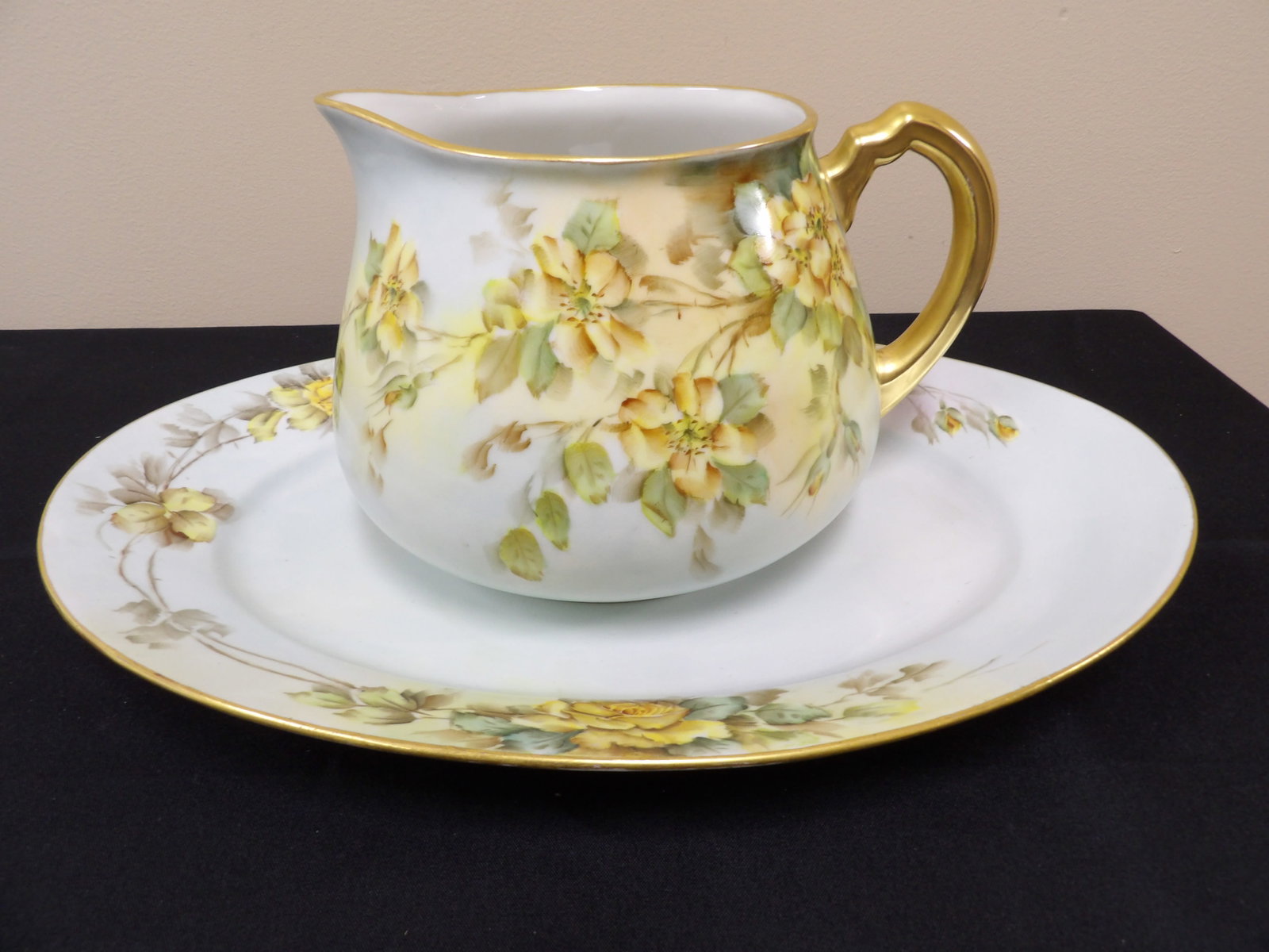 Antique French Limoges large gold gilt platter and pitcher: Signed on the bottom of the pitcher. Platter is 15.5 inches length. Pitcher is 6.3 inches height. We will inhouse ship items to you very affordable and efficient. Select self-arrange shipping.